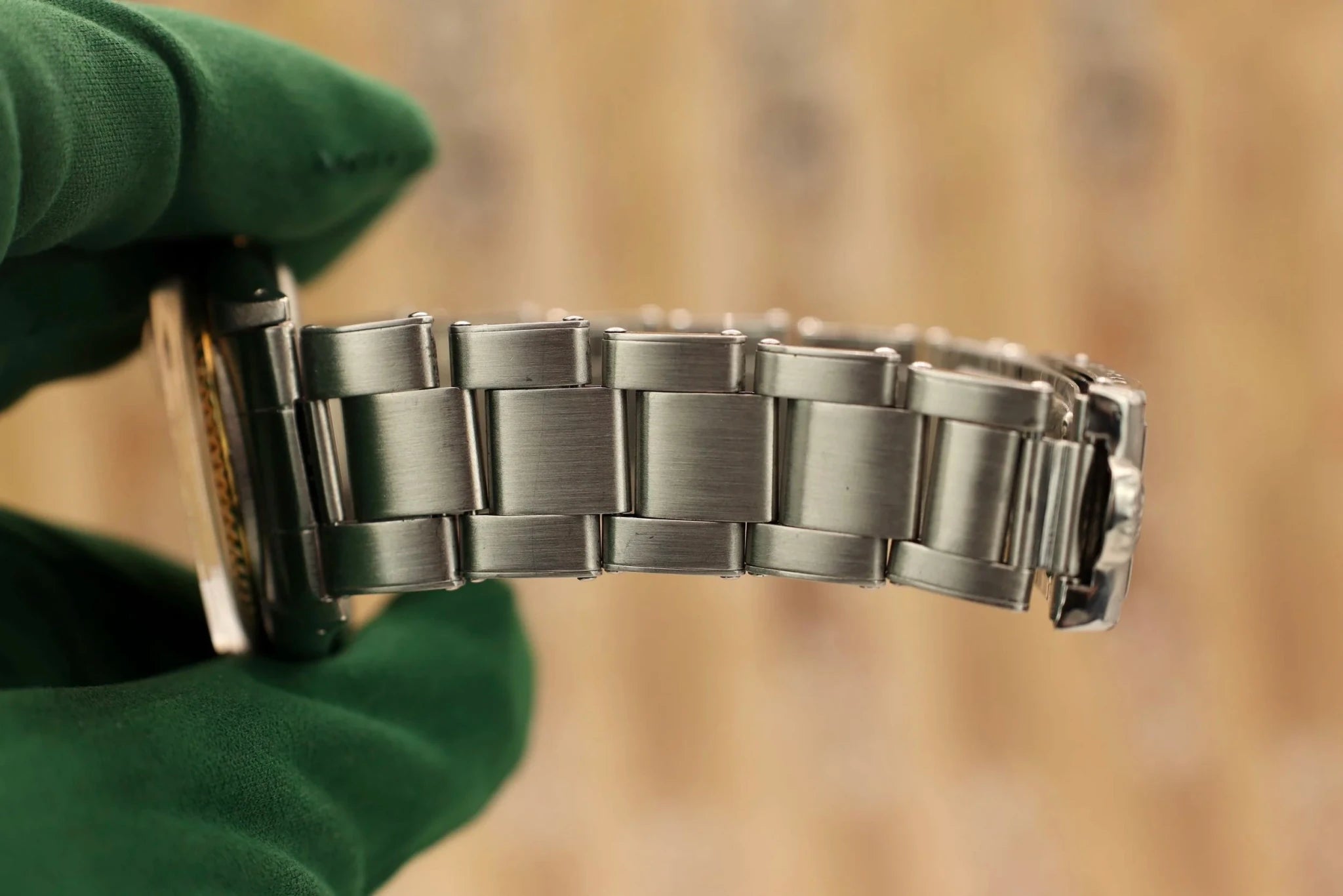 1961 Rolex Datejust Ref. 1601 | Touch of Gold - Sierra Time Co