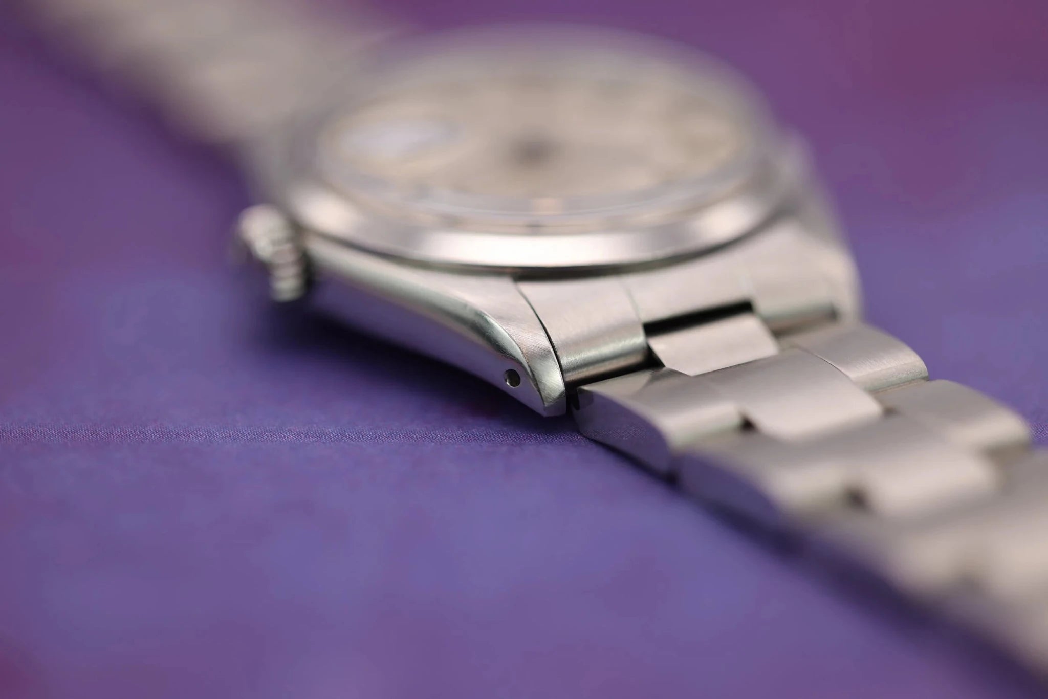 1970 Rolex Date Ref. 1500 | Silver Dial | Onyx Markers - Sierra Time Co