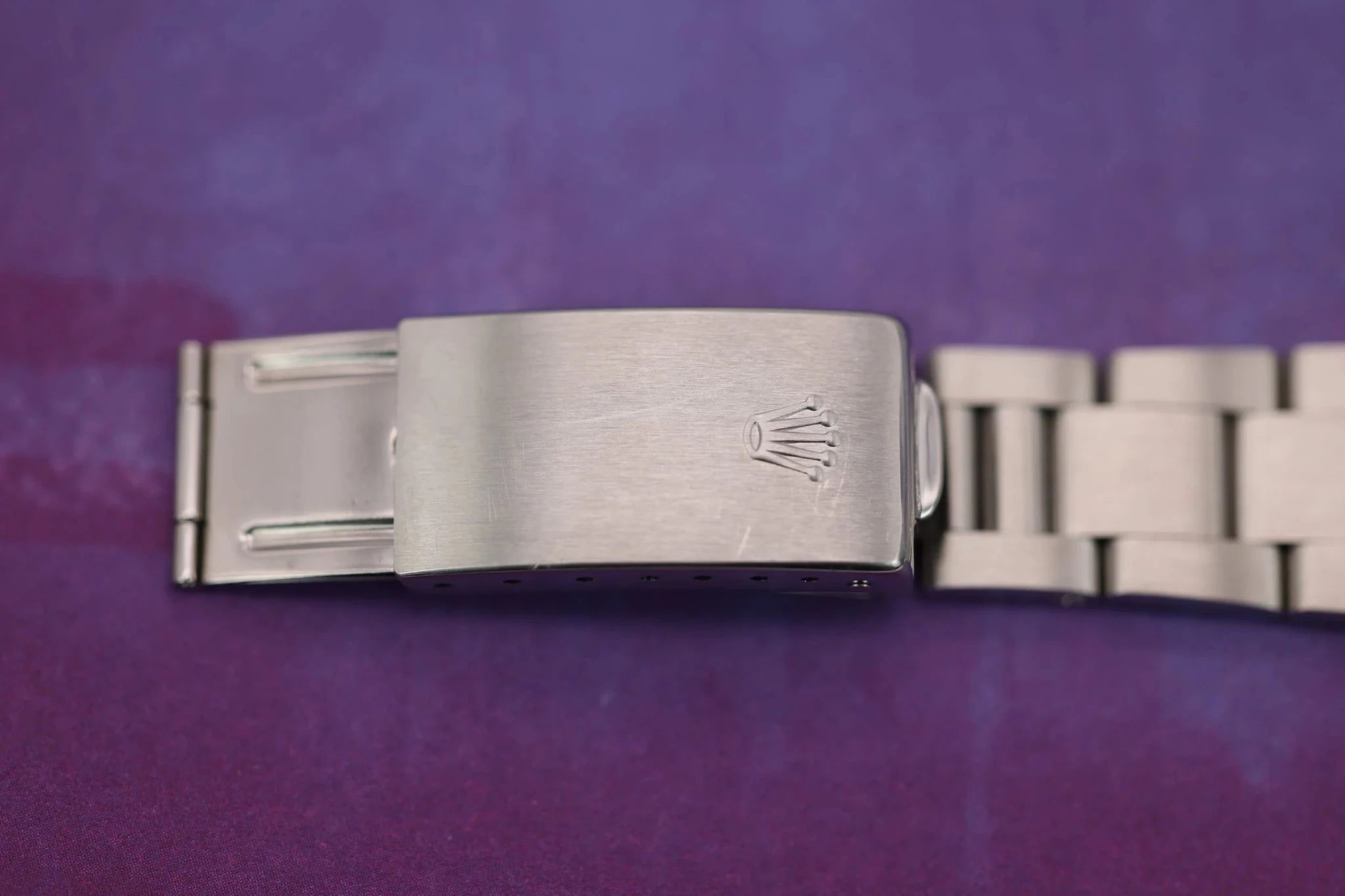 1970 Rolex Date Ref. 1500 | Silver Dial | Onyx Markers - Sierra Time Co