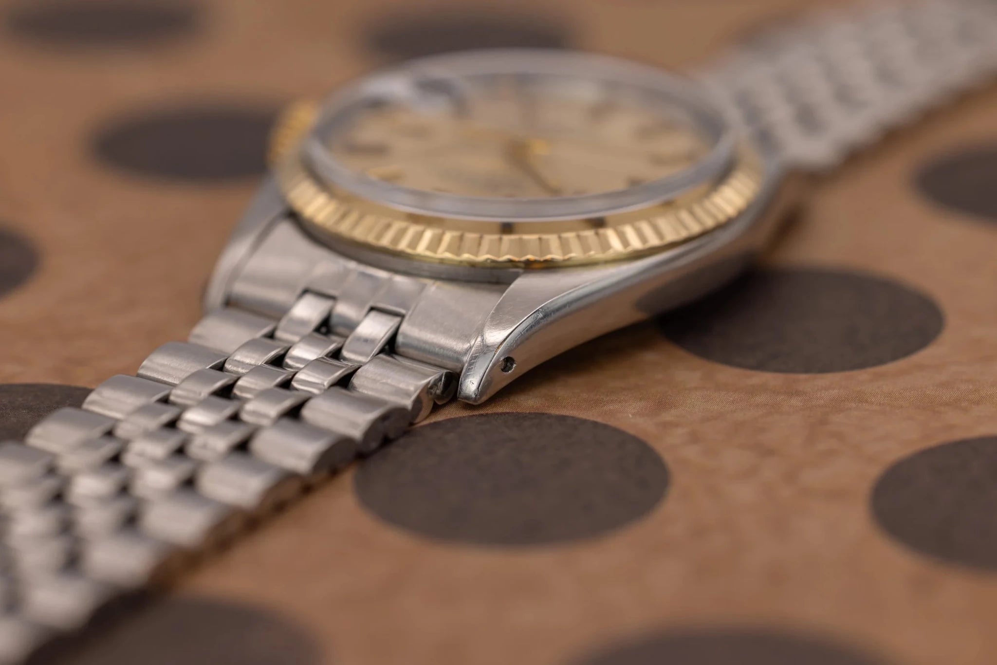 1970 Rolex Datejust Ref. 1601 | Champagne Noir Dial - Sierra Time Co