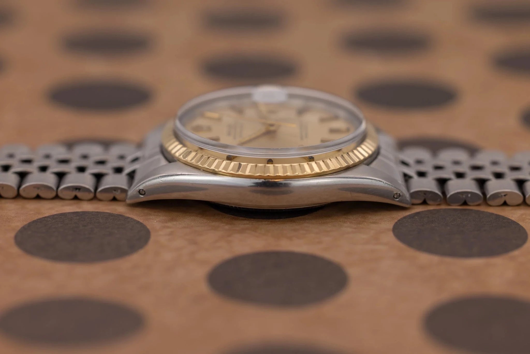 1970 Rolex Datejust Ref. 1601 | Champagne Noir Dial - Sierra Time Co