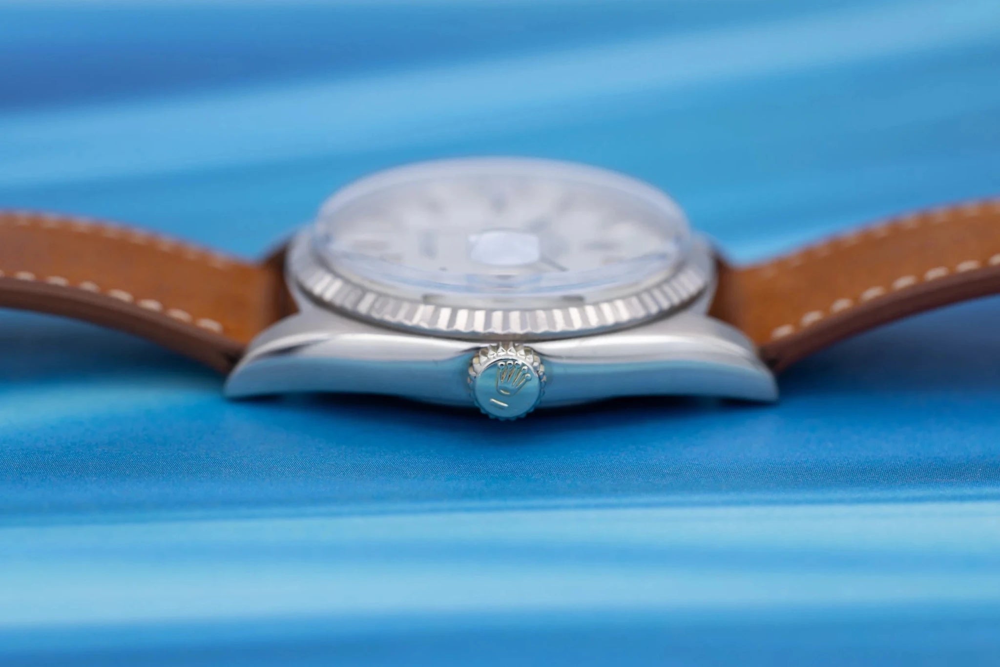 1972 Rolex Day-Date Ref. 1803/9 | 18K White Gold | Silver Linen Dial - Sierra Time Co