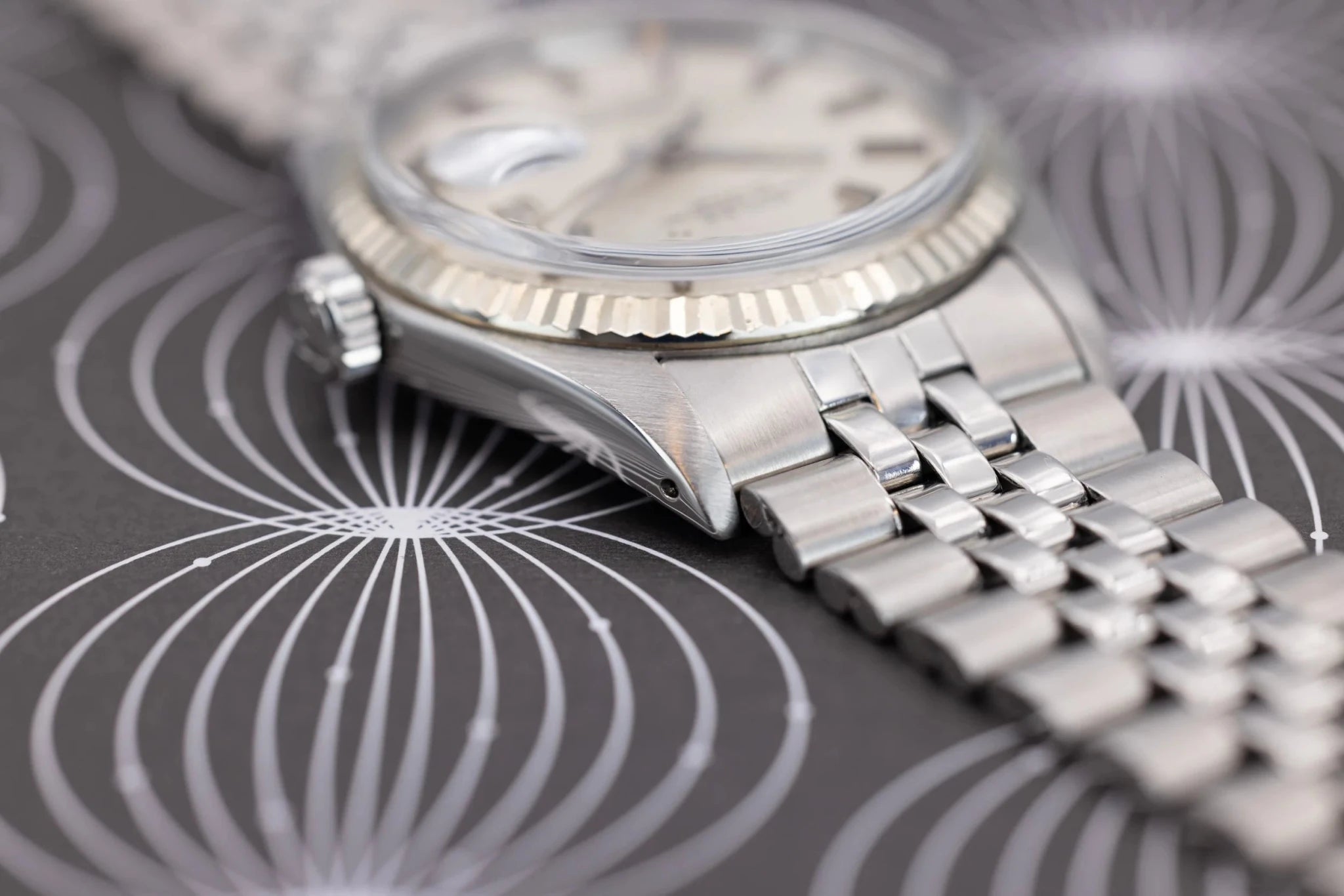 1973 Rolex Datejust Ref. 1601 | Silver Dial | Box and Papers - Sierra Time Co