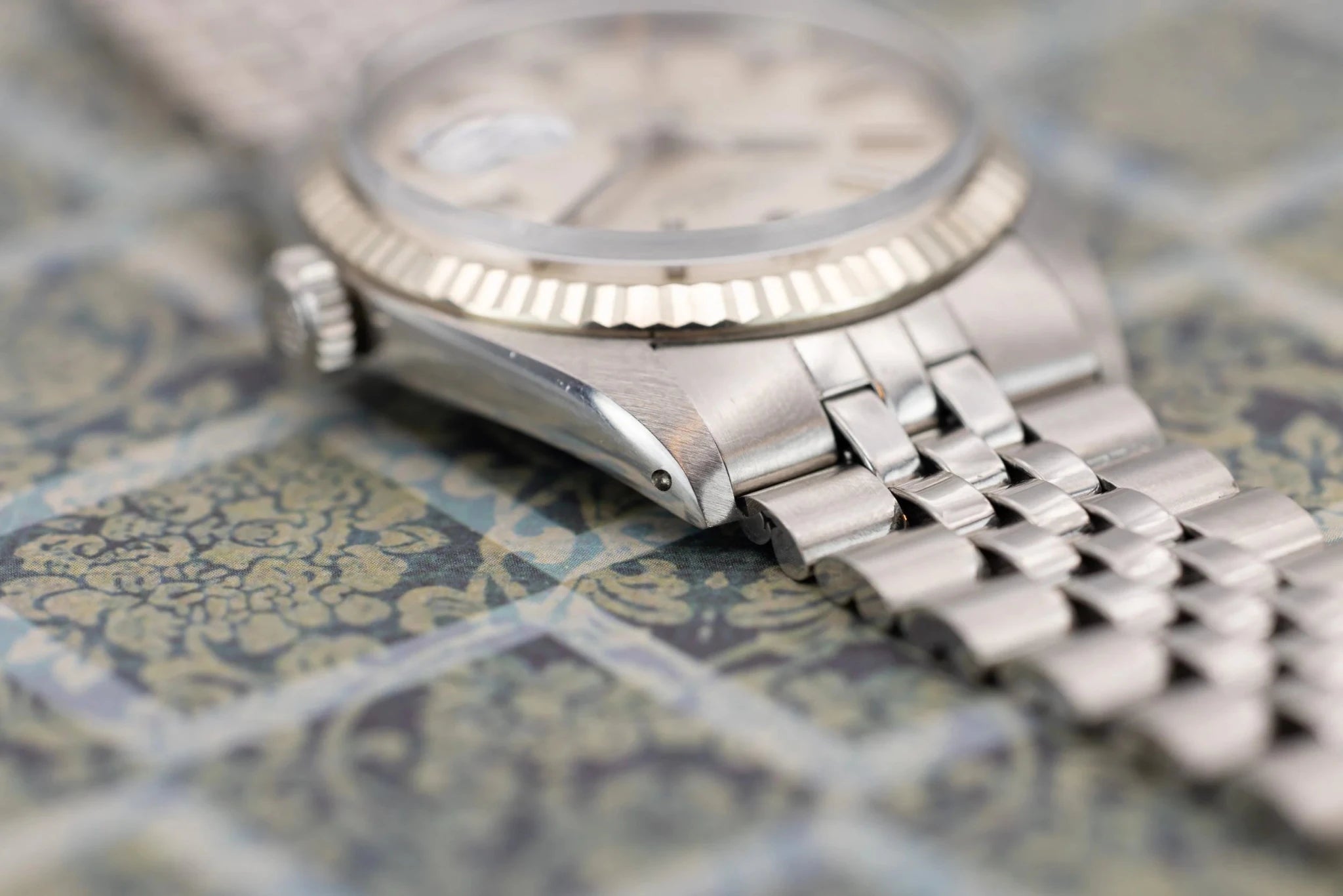 1973 Rolex Datejust Ref. 1601 | Silver Non-Lume Dial | Mint Condition - Sierra Time Co