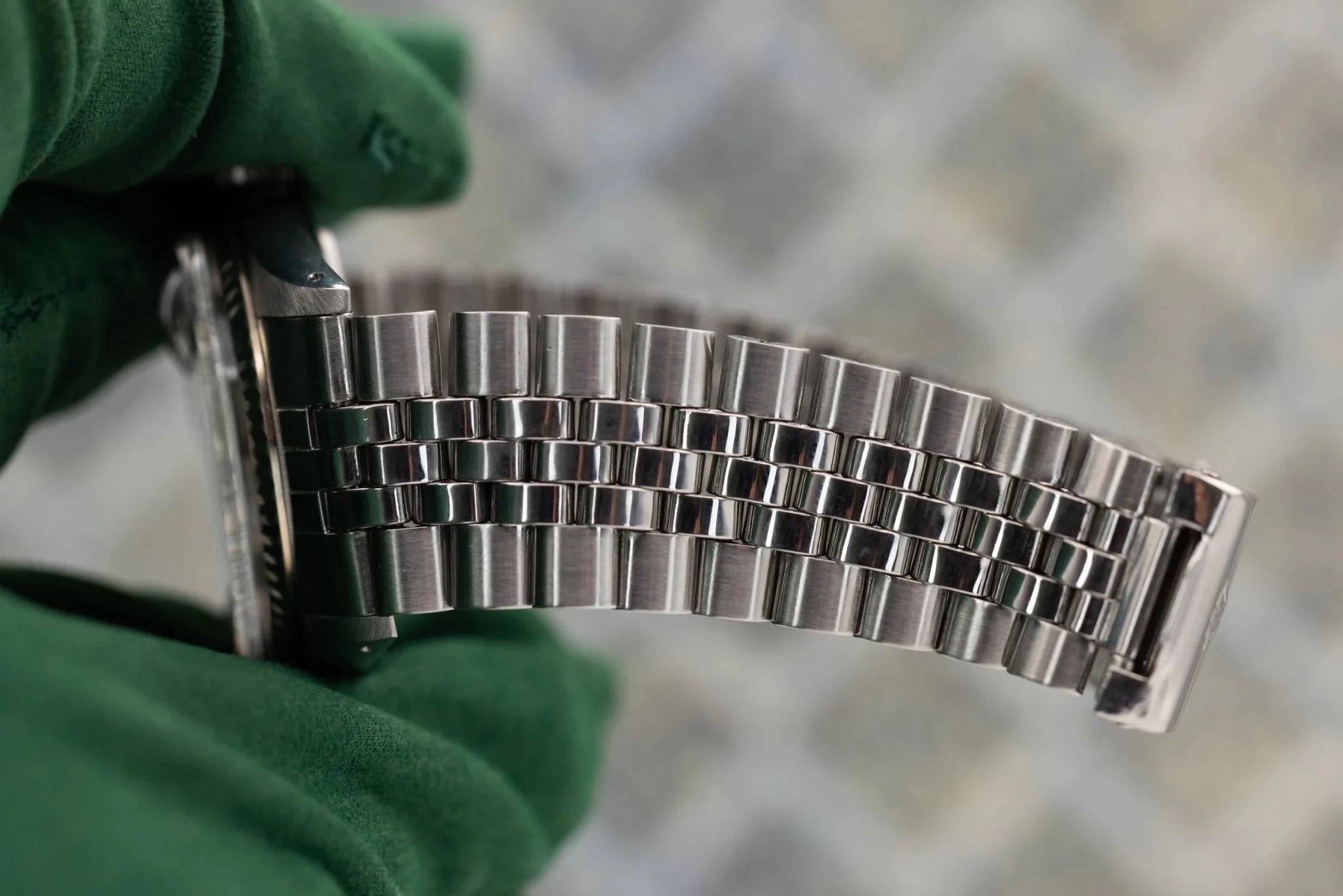 1973 Rolex Datejust Ref. 1601 | Silver Non-Lume Dial | Mint Condition - Sierra Time Co