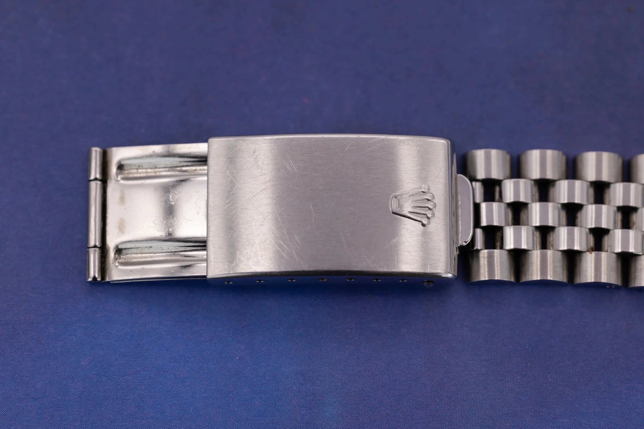 1976 Rolex Datejust Ref. 1601 | Rare Sunburst Navy Blue Dial - Sierra Time Co