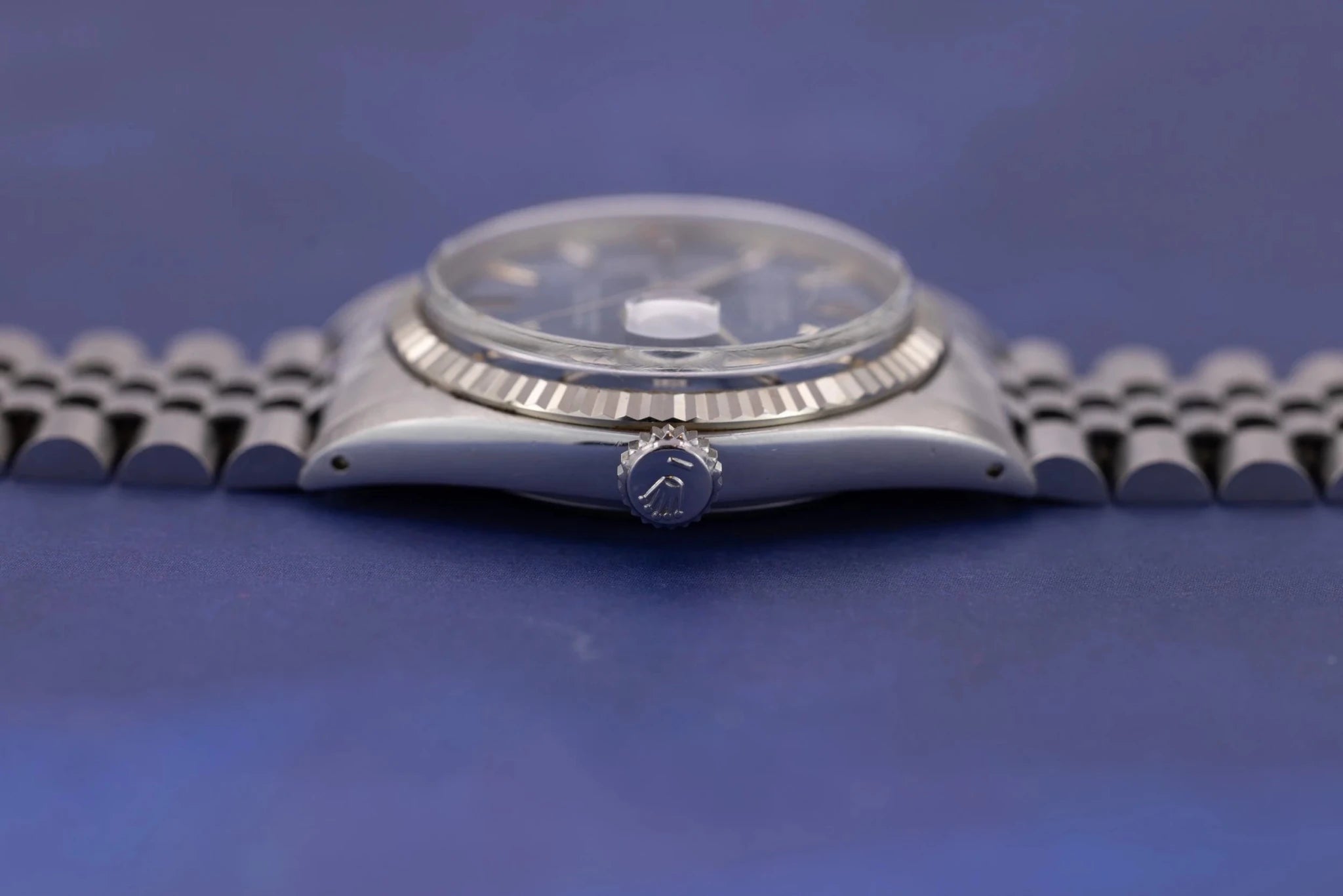 1976 Rolex Datejust Ref. 1601 | Rare Sunburst Navy Blue Dial - Sierra Time Co