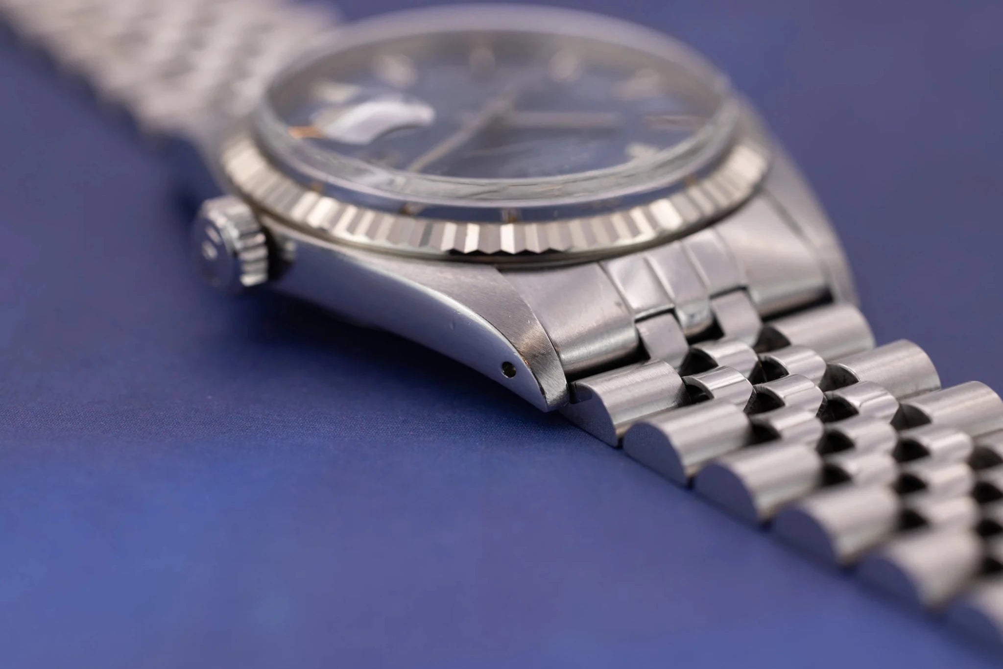 1976 Rolex Datejust Ref. 1601 | Rare Sunburst Navy Blue Dial - Sierra Time Co