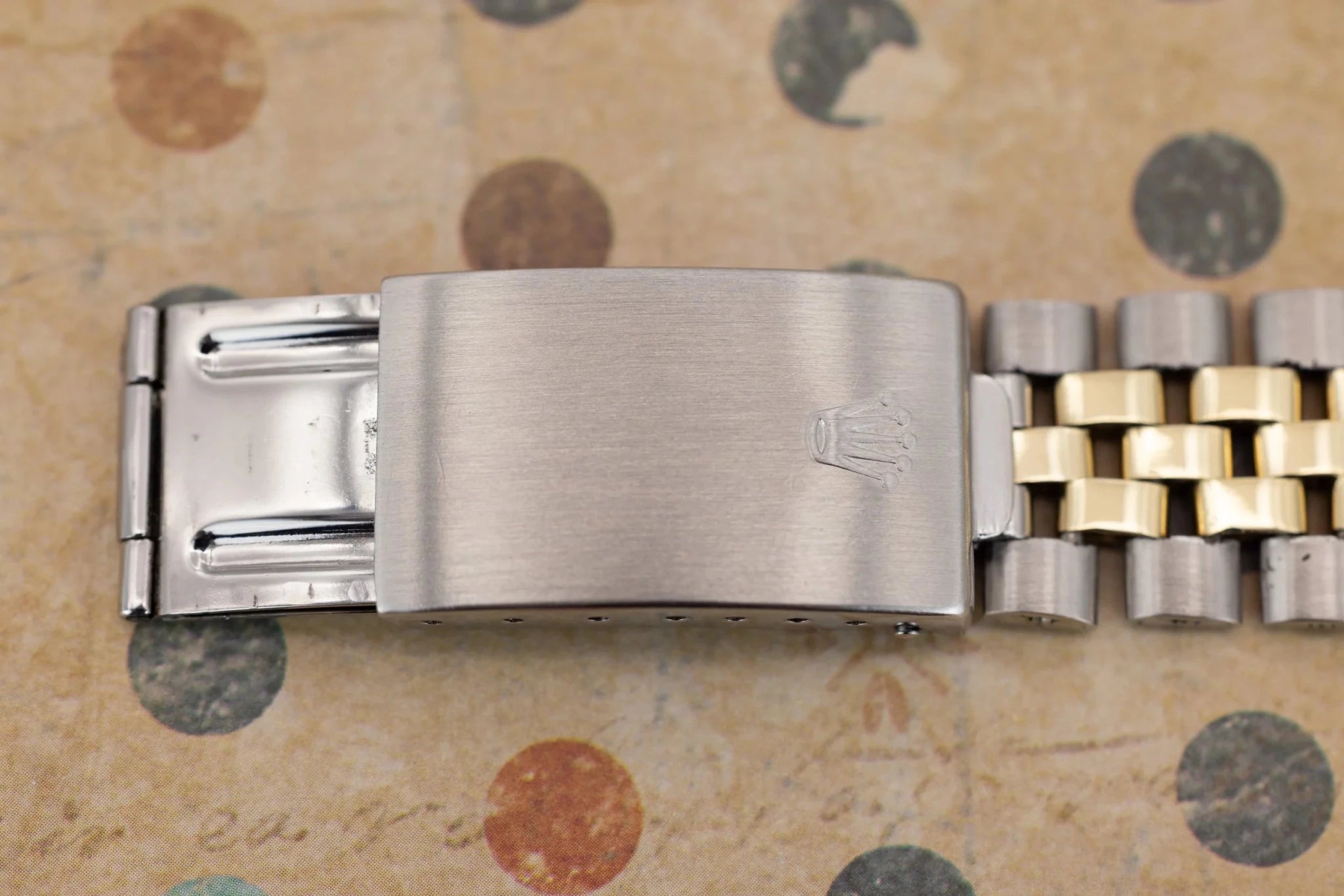 1976 Rolex Datejust Ref. 1601 | Two-Tone | Silver Dial - Sierra Time Co
