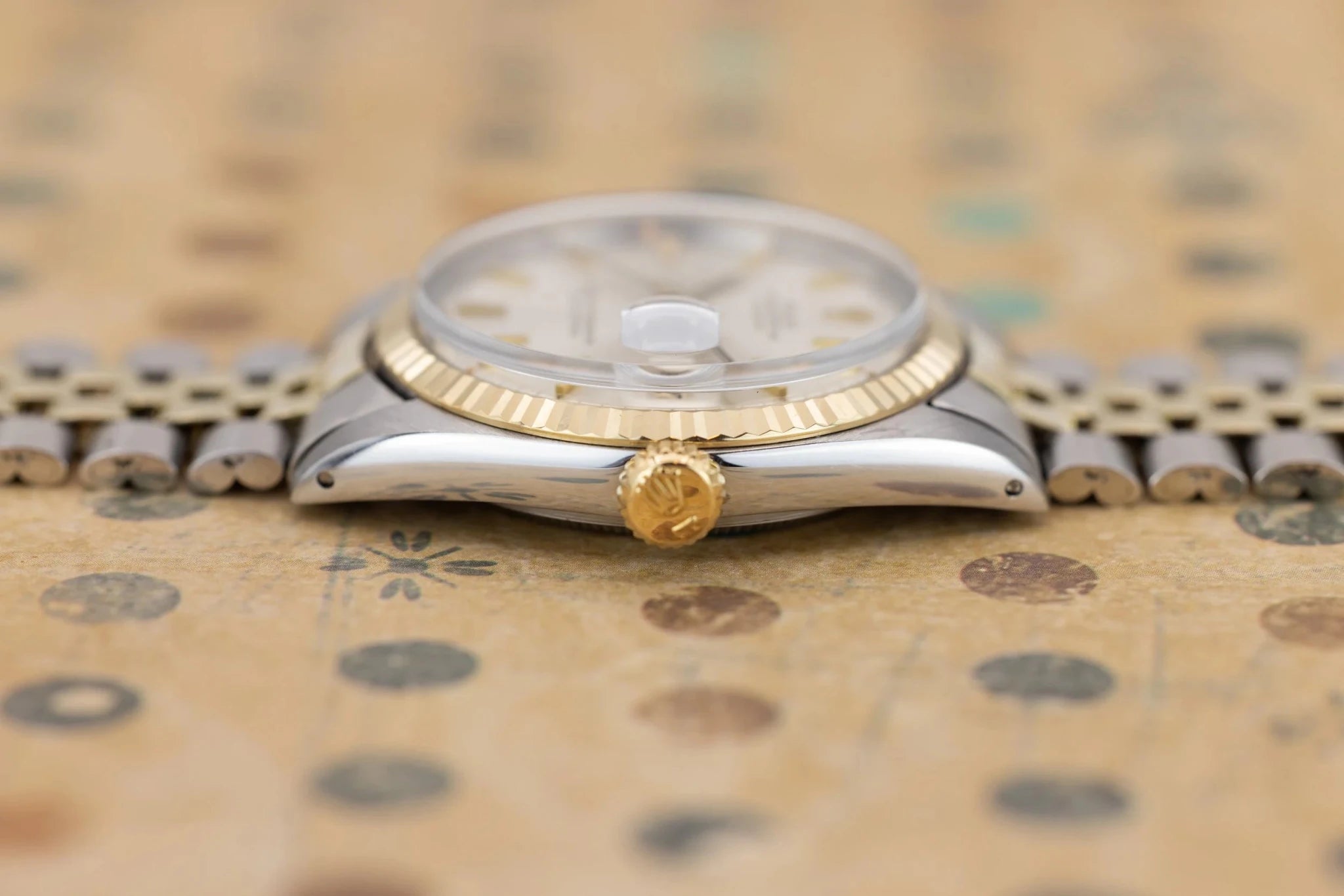 1976 Rolex Datejust Ref. 1601 | Two-Tone | Silver Dial - Sierra Time Co