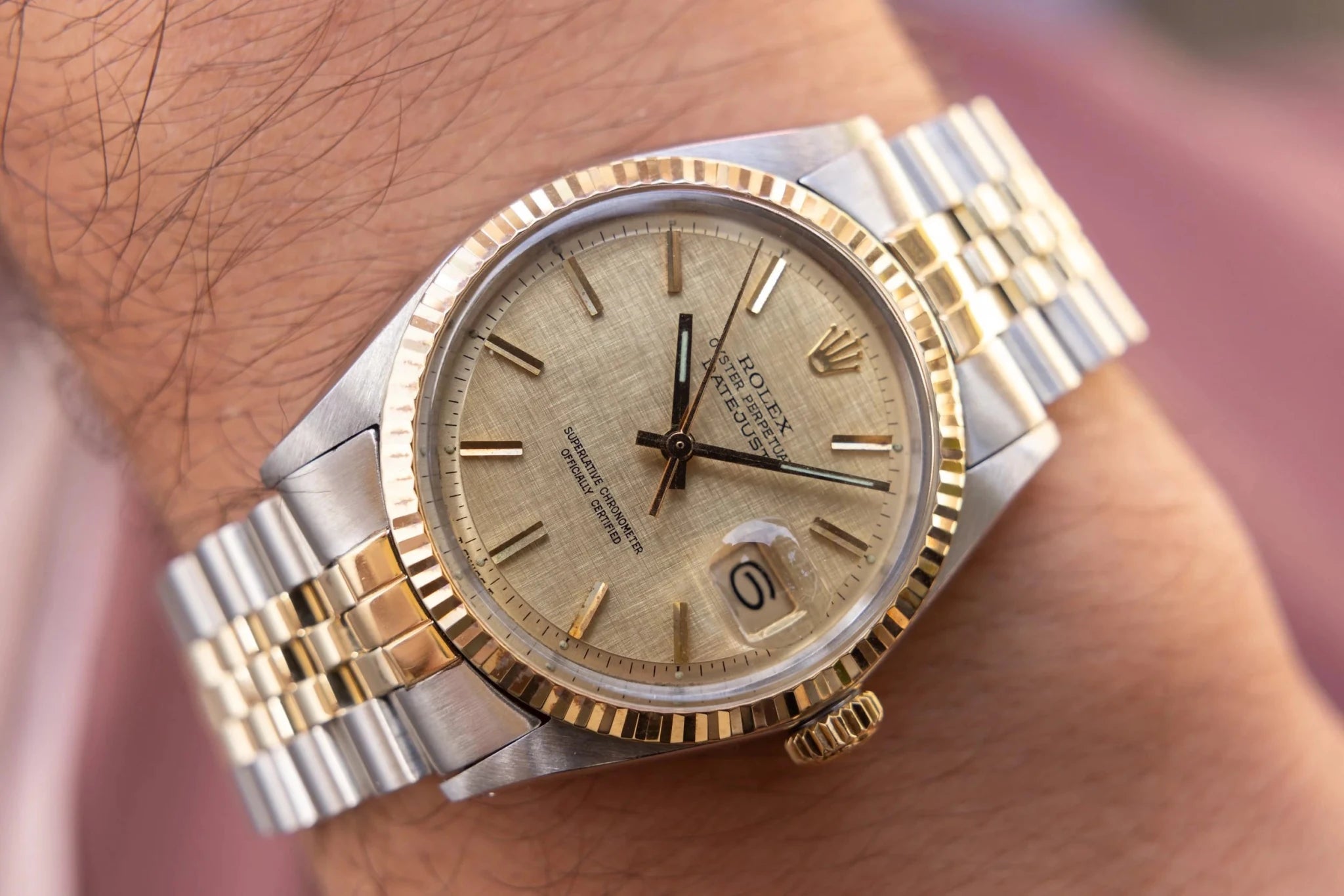 1978 Rolex Datejust Ref. 1601 | Champagne Linen Dial - Sierra Time Co