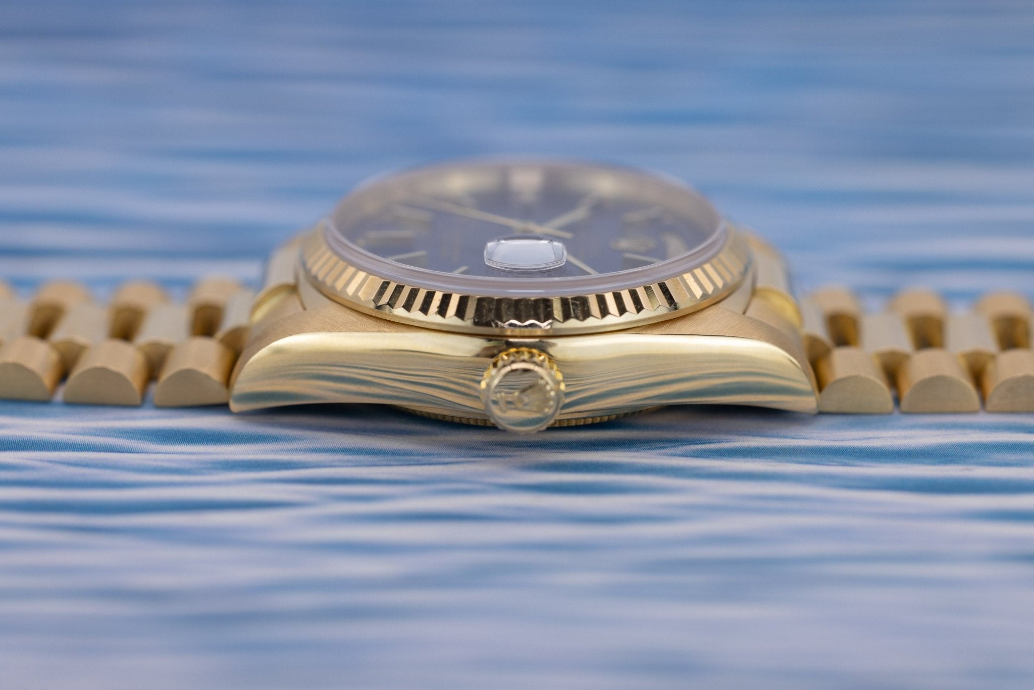 1985 Rolex Day-Date Ref. 18038 | 18K Yellow Gold | Dark Blue Dial - Sierra Time Co
