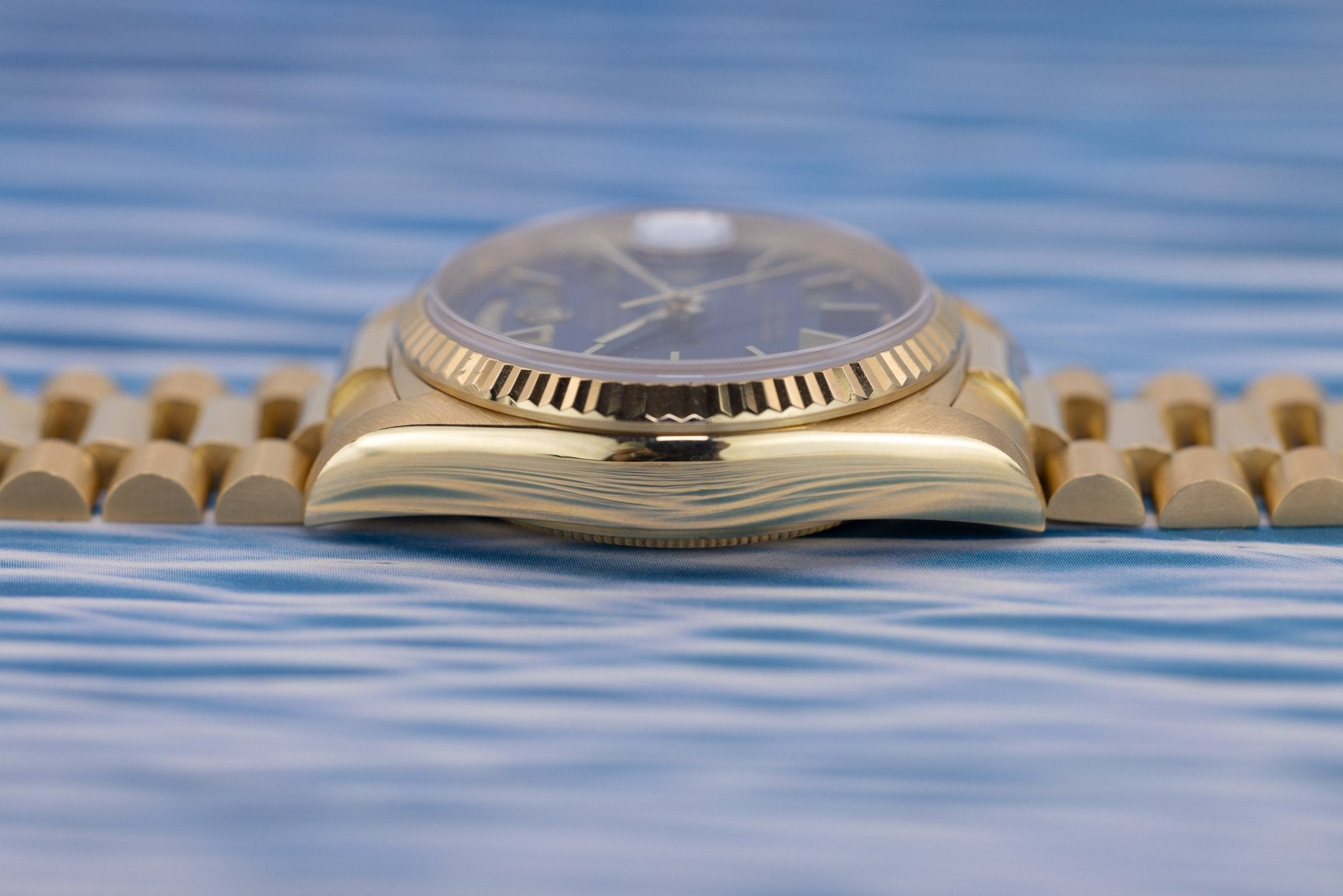 1985 Rolex Day-Date Ref. 18038 | 18K Yellow Gold | Dark Blue Dial - Sierra Time Co