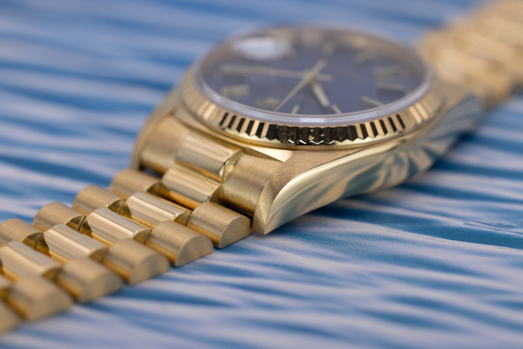 1985 Rolex Day-Date Ref. 18038 | 18K Yellow Gold | Dark Blue Dial - Sierra Time Co