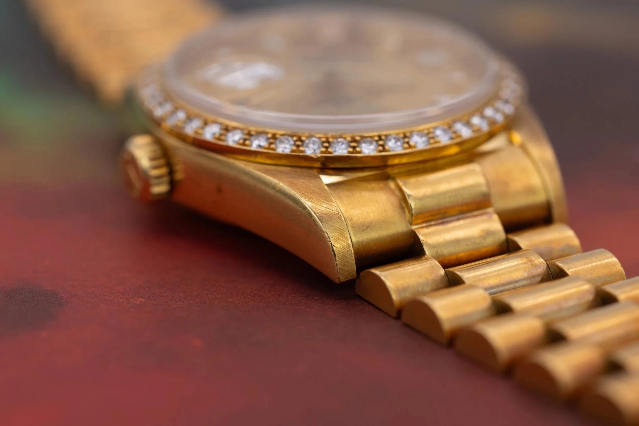 1986 Rolex Day-Date Ref. 18048A | Champagne Dial | Diamond Dial and Bezel - Sierra Time Co