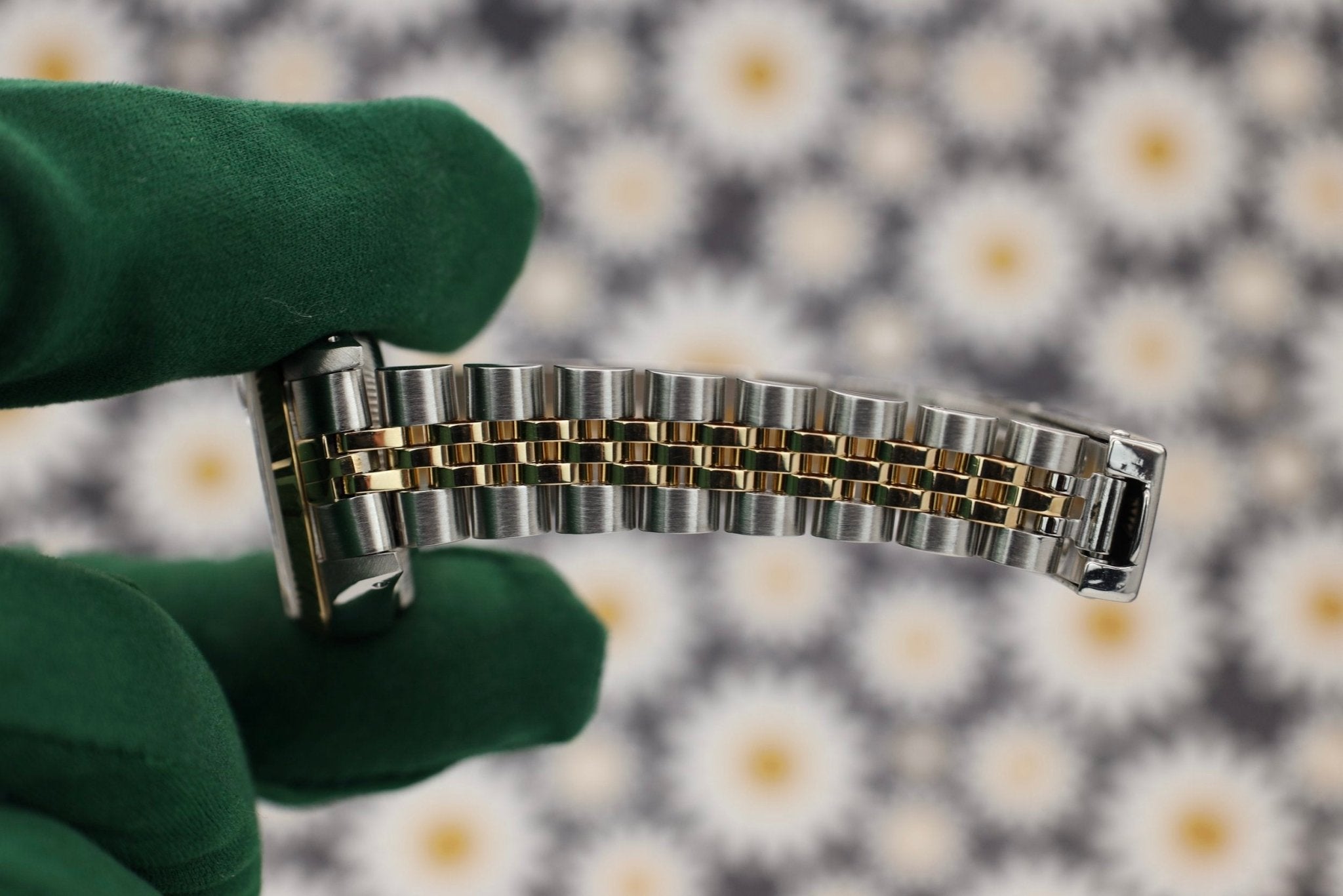 1986 Rolex Ladies Datejust Ref. 69173 | Champagne Dial - Sierra Time Co
