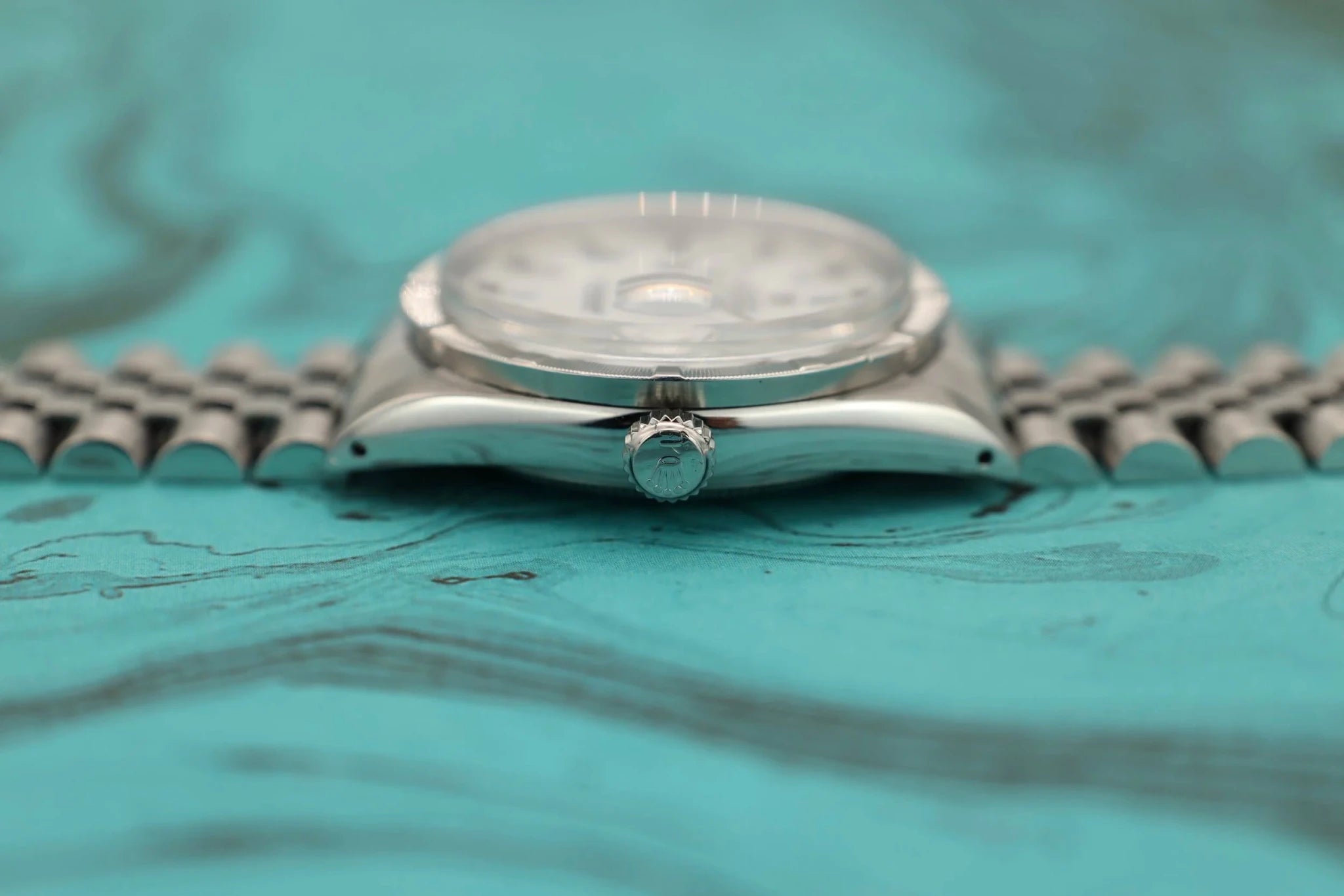1988 Rolex Date Ref. 15010 White Roman Dial | Jubilee Bracelet - Sierra Time Co