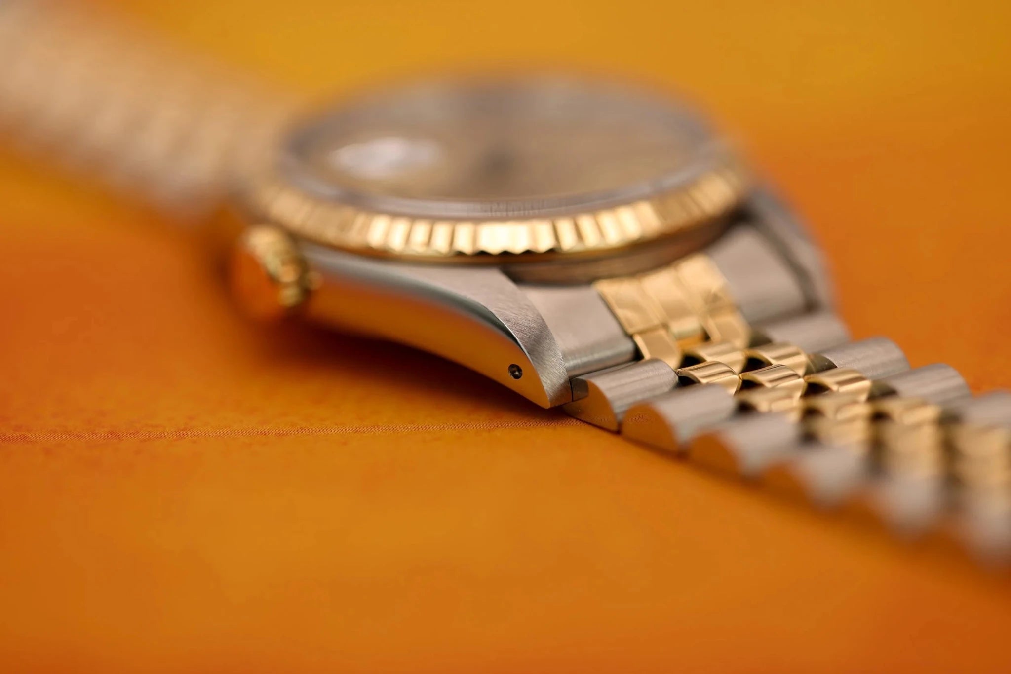 1988 Rolex Datejust Ref. 16233 | Champagne Dial | Box and Papers | Serviced - Sierra Time Co