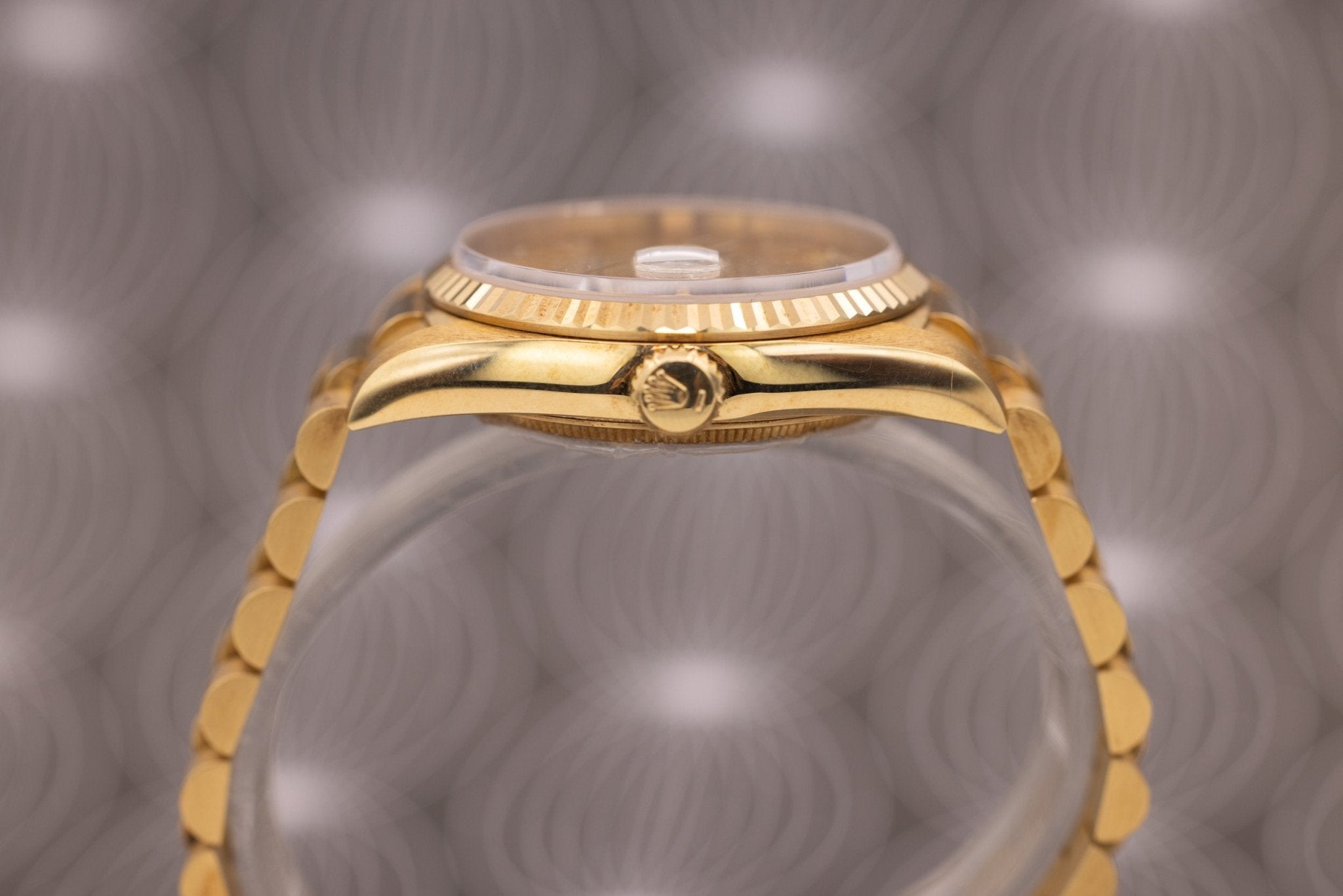1988 Rolex Day-Date Ref. 18238 | Mint Condition | Champagne Dial - Sierra Time Co