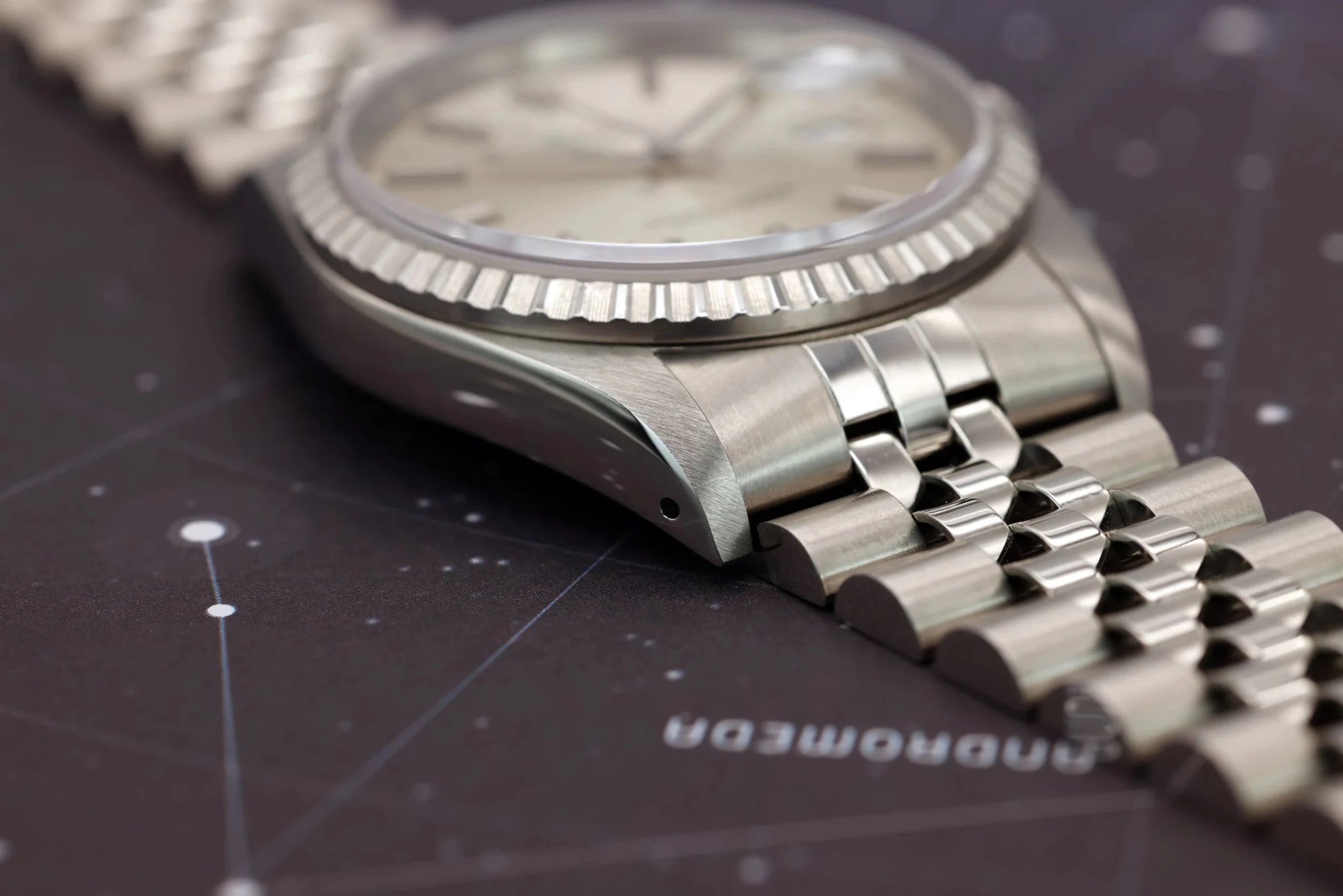 1989 Rolex Datejust Ref. 16220 | Silver Tapestry Dial | Box and Papers - Sierra Time Co