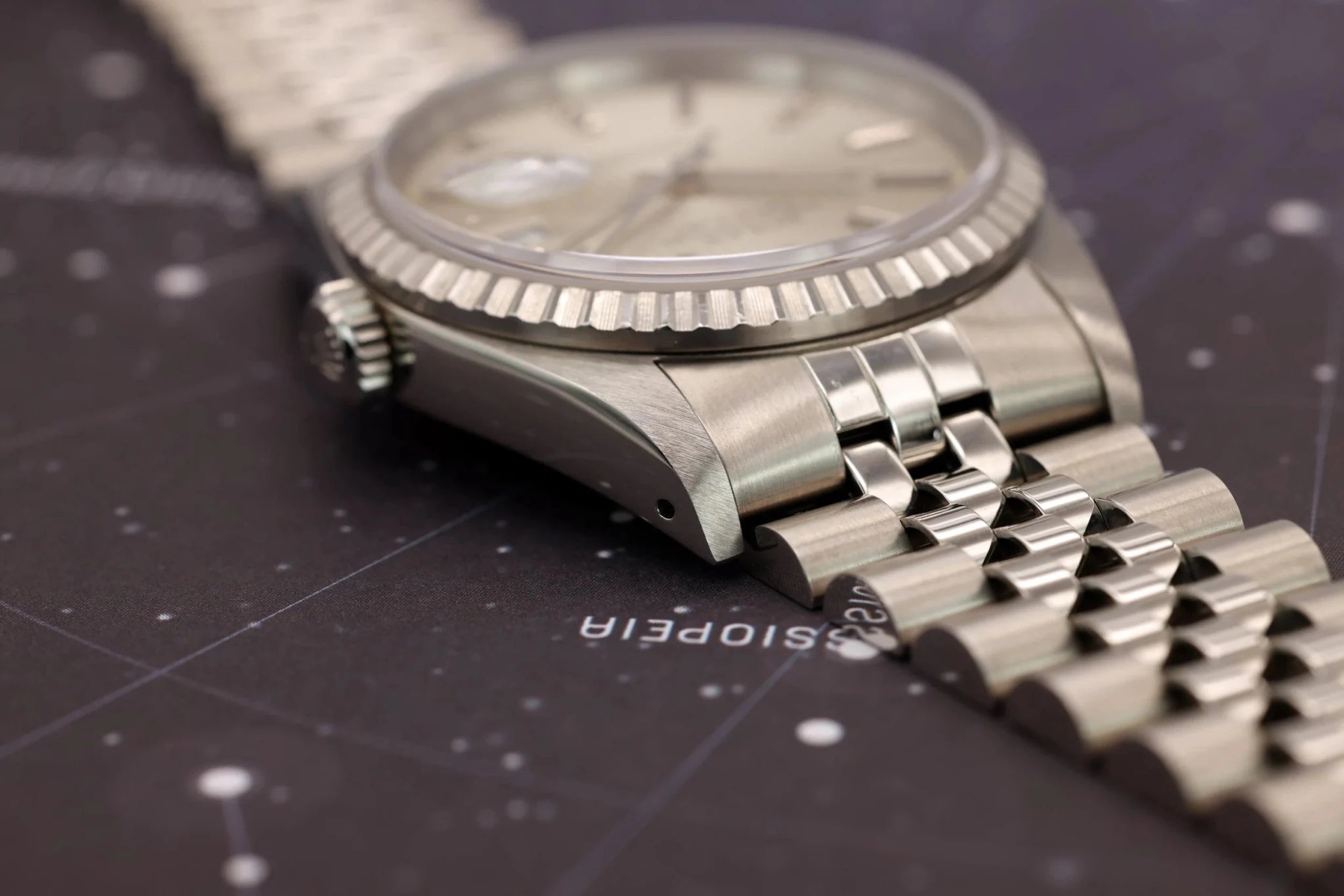 1989 Rolex Datejust Ref. 16220 | Silver Tapestry Dial | Box and Papers - Sierra Time Co