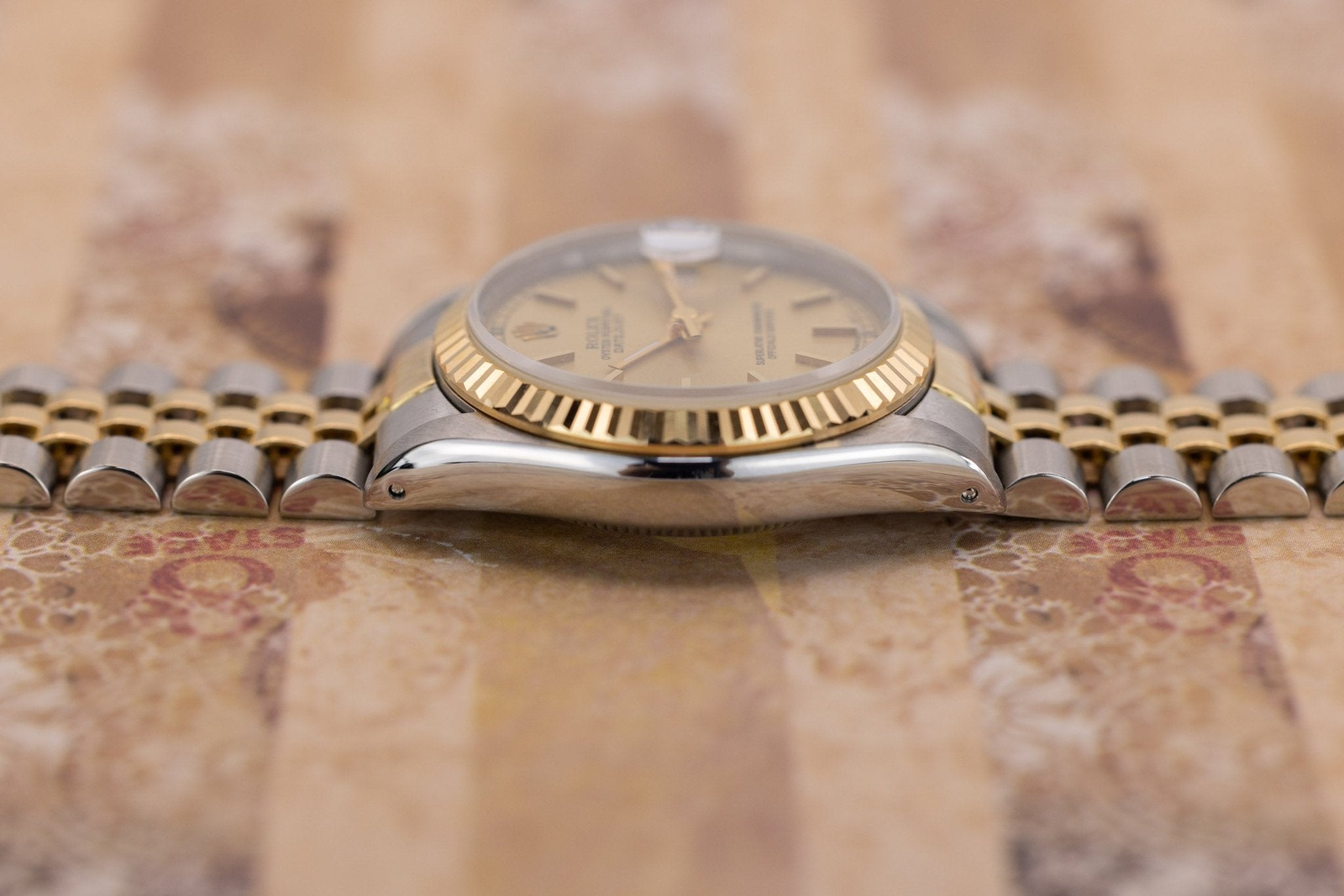 1989 Rolex Ladies Datejust Ref. 68273 | 31mm | Champagne Dial - Sierra Time Co