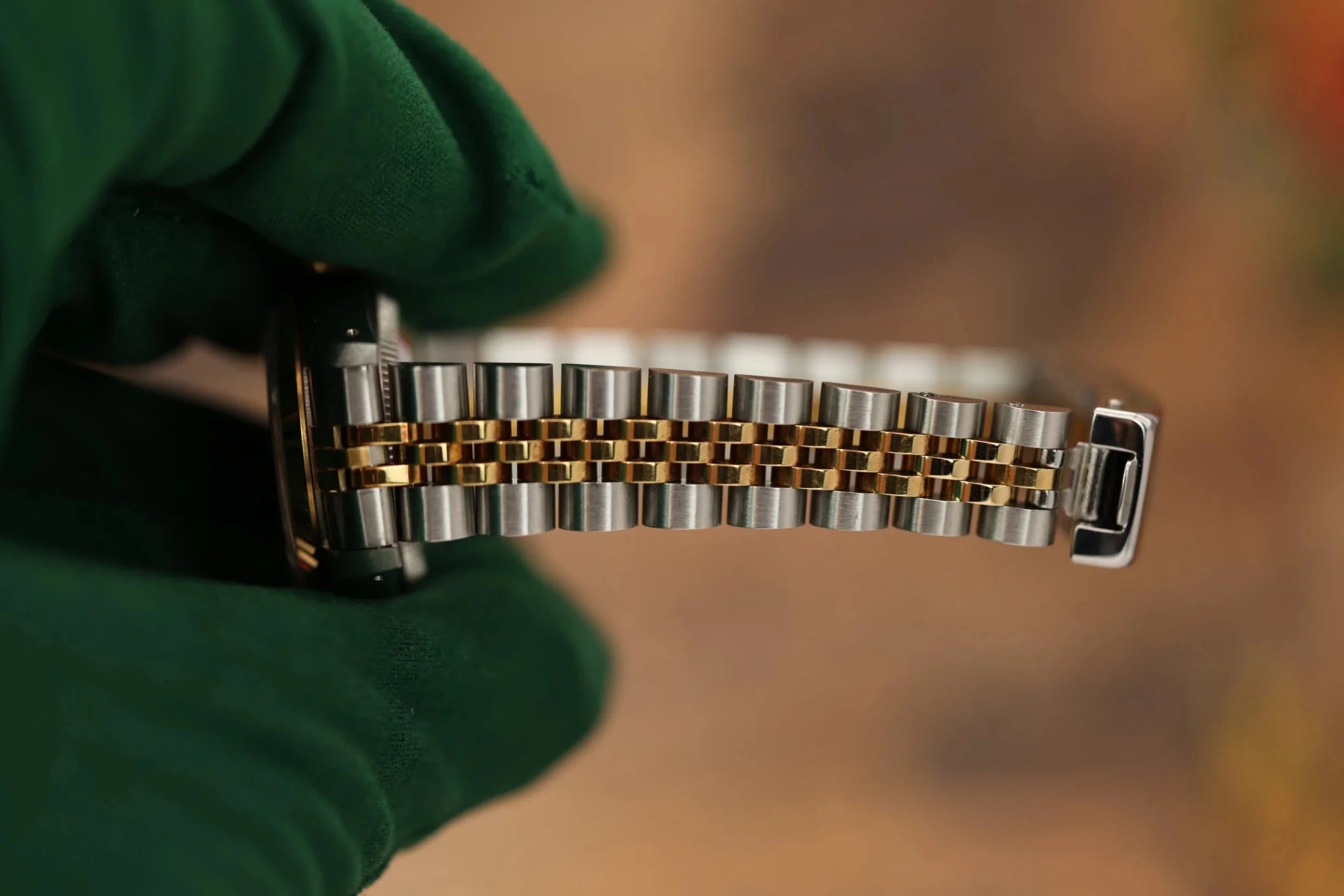 1989 Rolex Ladies Datejust Ref. 69173 | Champagne Dial | Mint - Sierra Time Co