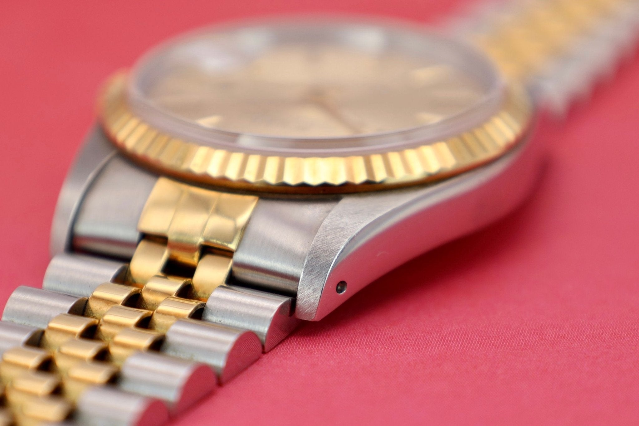 1990 Rolex Datejust Ref. 16233 | Champagne Tapestry | Box and Papers - Sierra Time Co