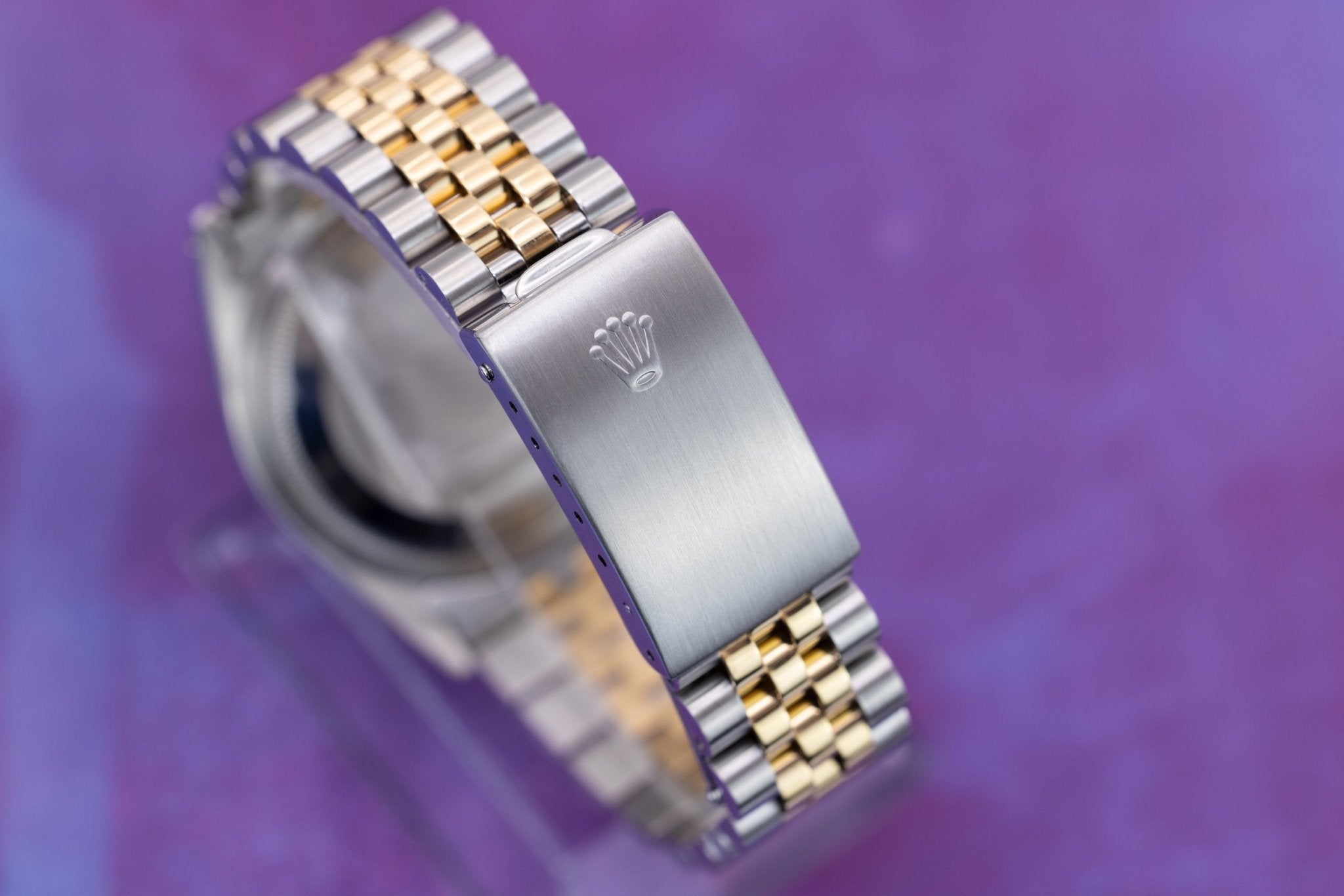 1990 Rolex Datejust Ref. 16233G | Blue Vignette Diamond Dial - Sierra Time Co
