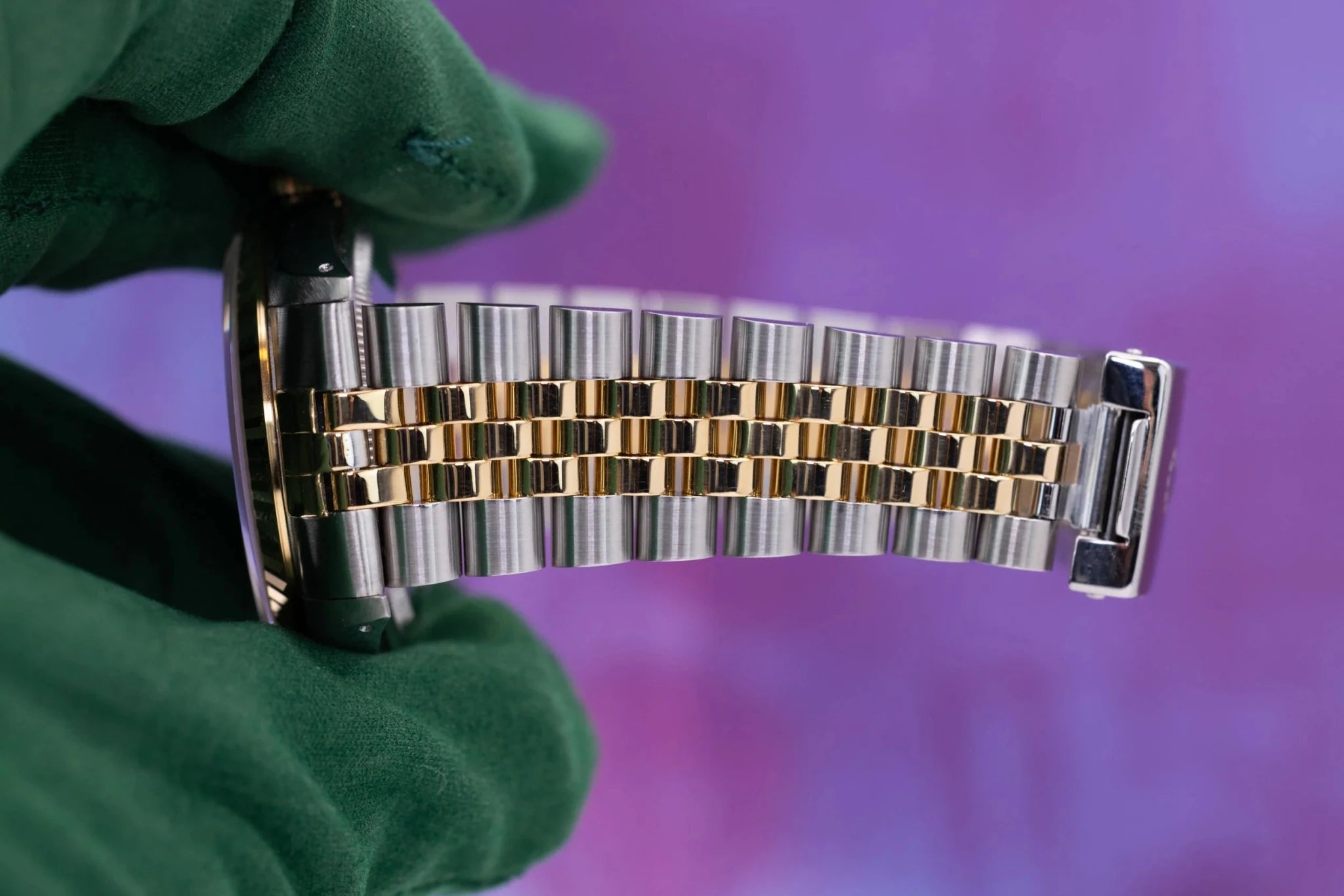 1990 Rolex Datejust Ref. 16233G | Blue Vignette Diamond Dial - Sierra Time Co