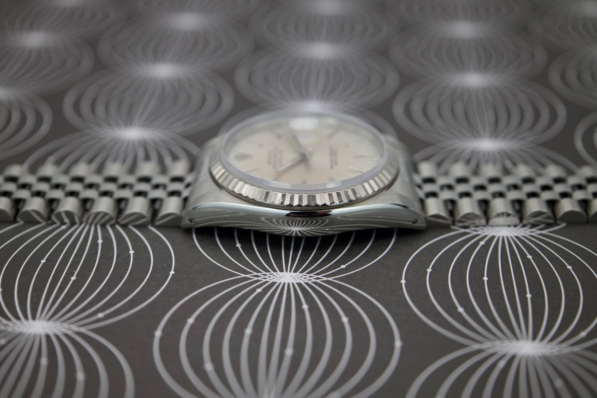 1990 Rolex Datejust Ref. 16234 | Silver Dial - Sierra Time Co