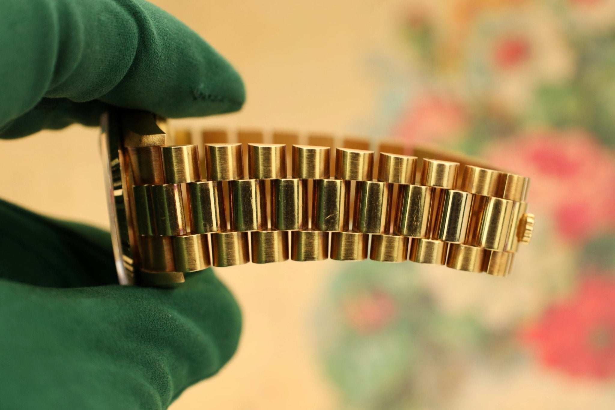 1990 Rolex Day-Date Ref. 18238 | Champagne Diamond Dial - Sierra Time Co