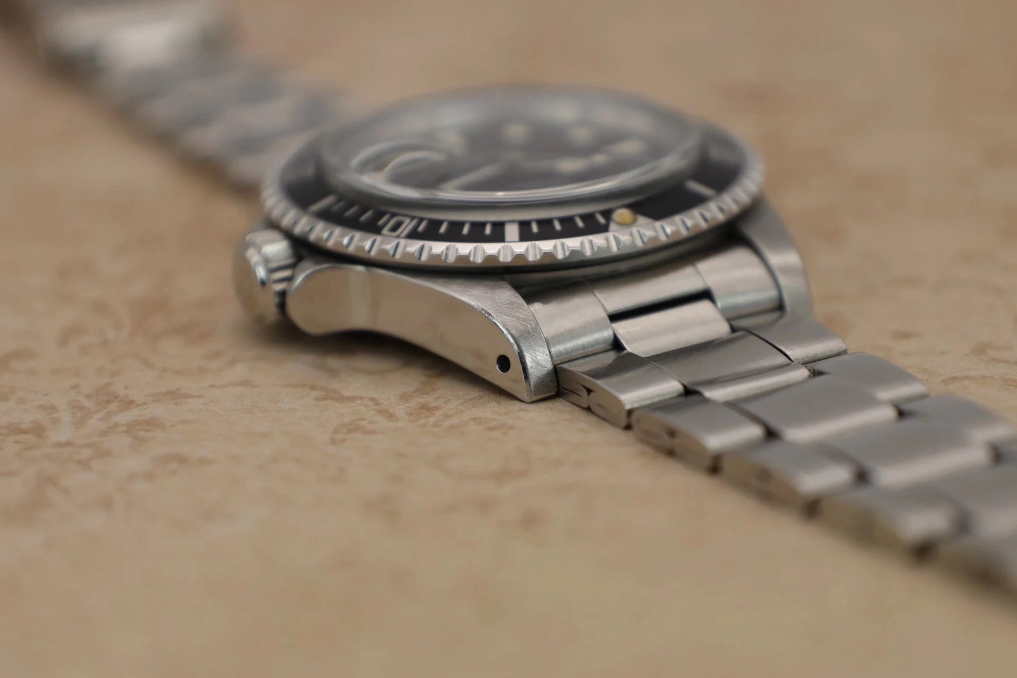 1990 Tudor Submariner Ref. 79090 | Box and Papers - Sierra Time Co