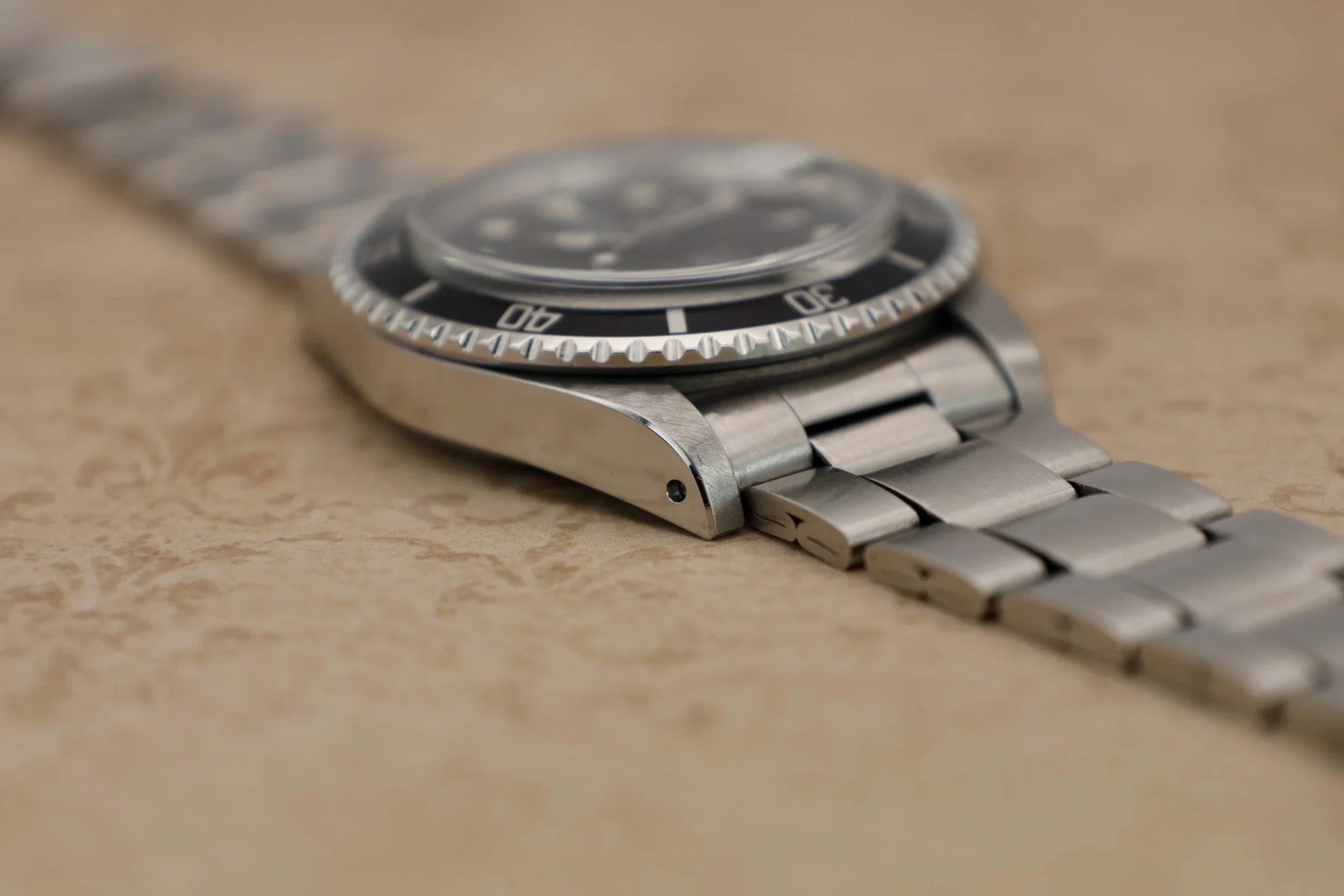 1990 Tudor Submariner Ref. 79090 | Box and Papers - Sierra Time Co