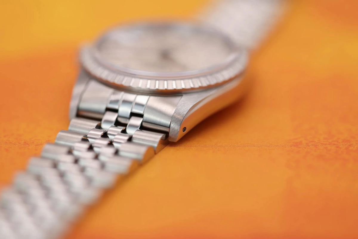 1991 Rolex Datejust Ref. 16220 | Silver Dial - Sierra Time Co