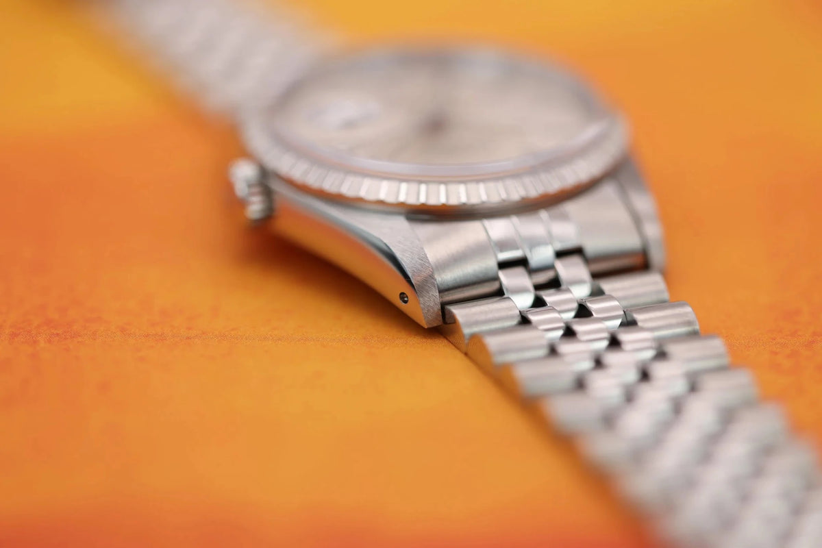 1991 Rolex Datejust Ref. 16220 | Silver Dial - Sierra Time Co