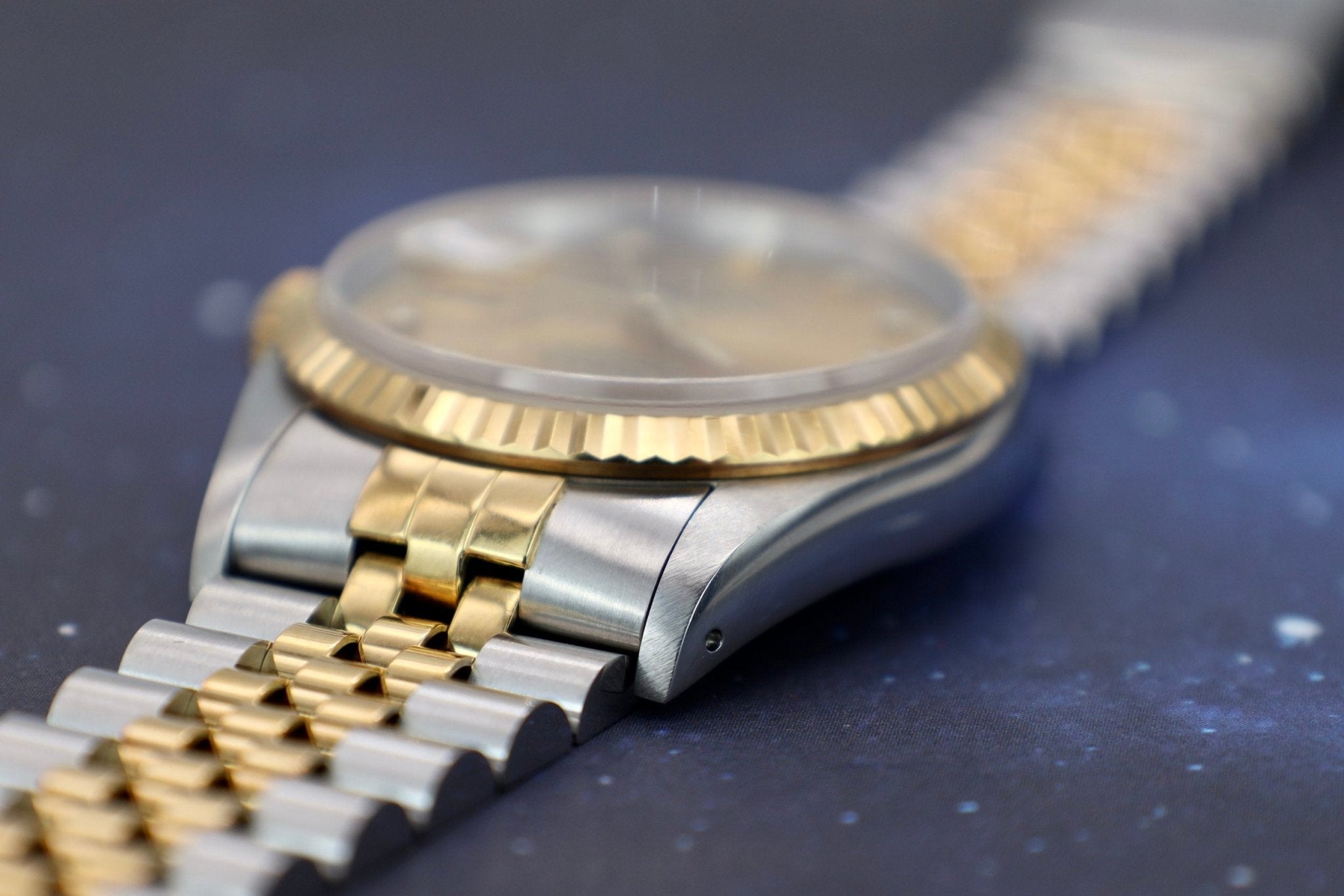 1991 Rolex Datejust Ref. 16233 | Champagne Diamond Dial | Box and Papers - Sierra Time Co