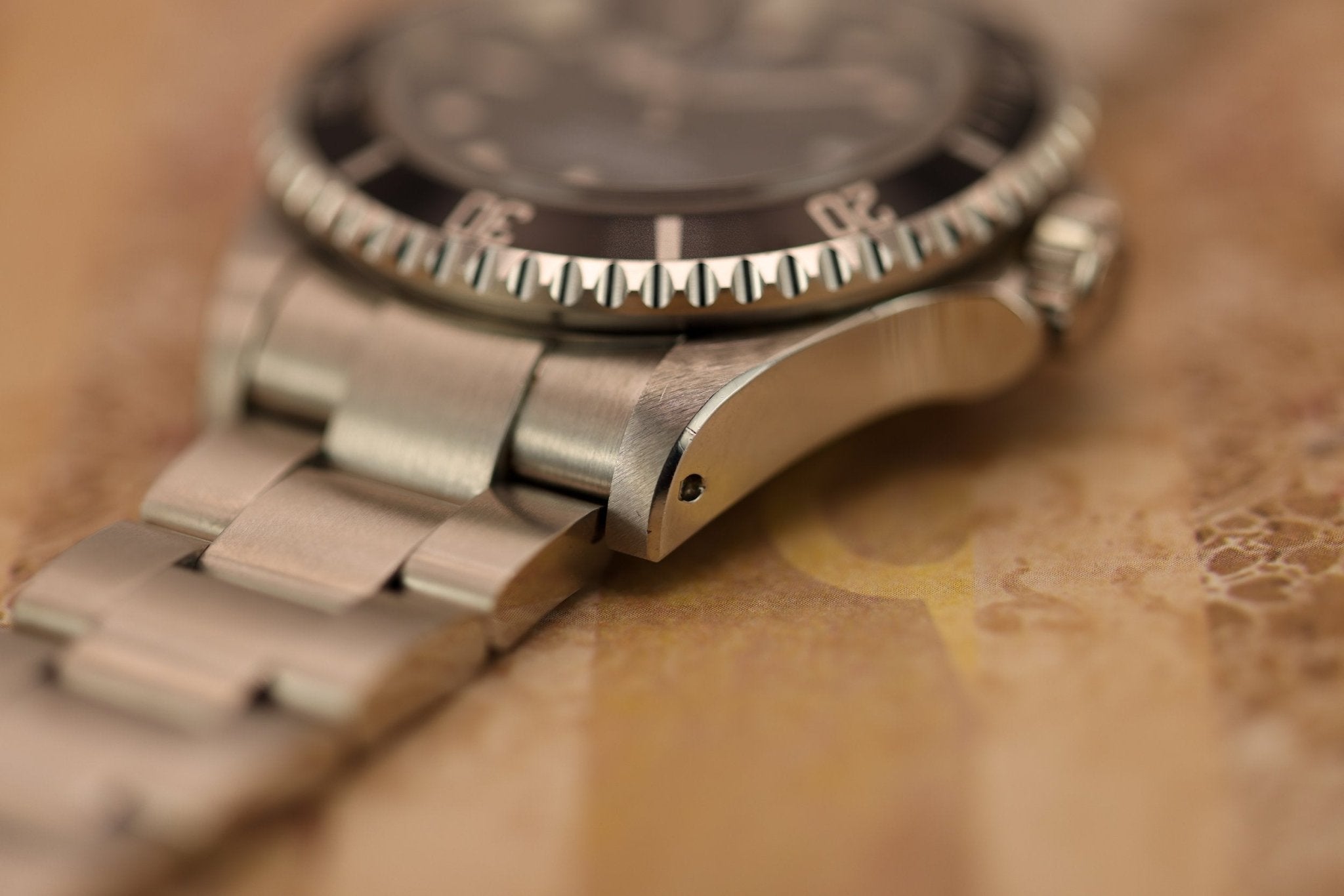 1991 Rolex Sea-Dweller Ref. 16600 | Creamy Tritium | Box and Papers - Sierra Time Co