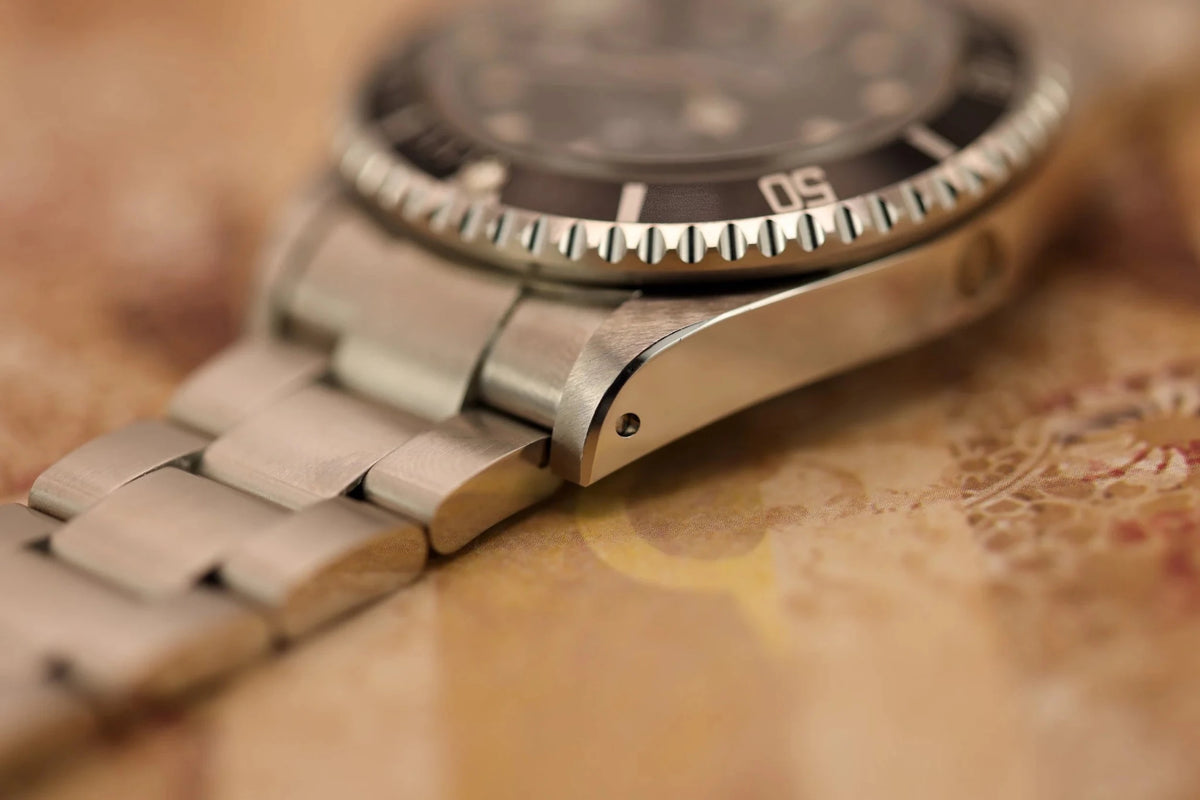 1991 Rolex Sea-Dweller Ref. 16600 | Creamy Tritium | Box and Papers - Sierra Time Co