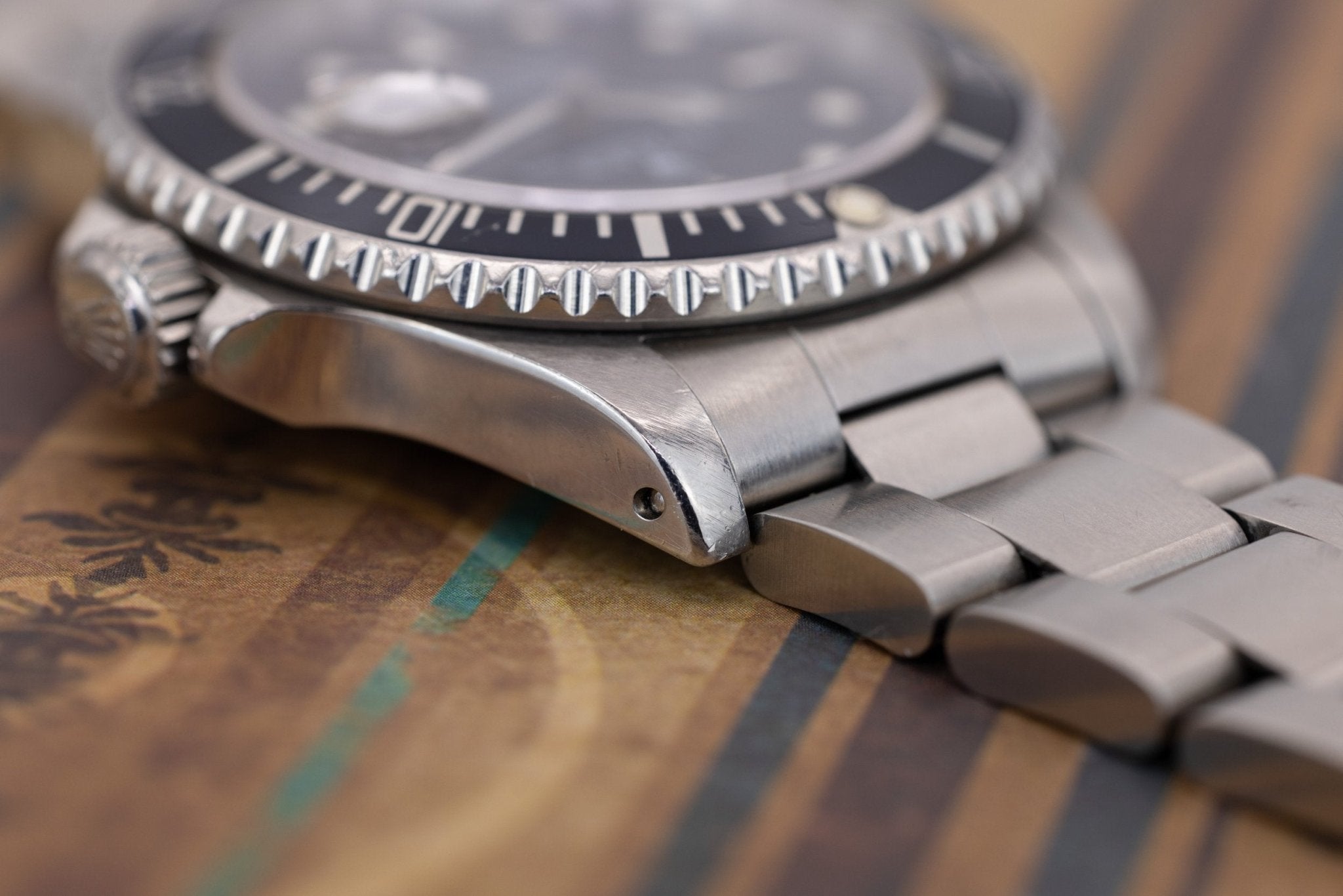 1991 Rolex Submariner Date Ref. 16610 | Tritium Dial | Navy Blue Bezel - Sierra Time Co