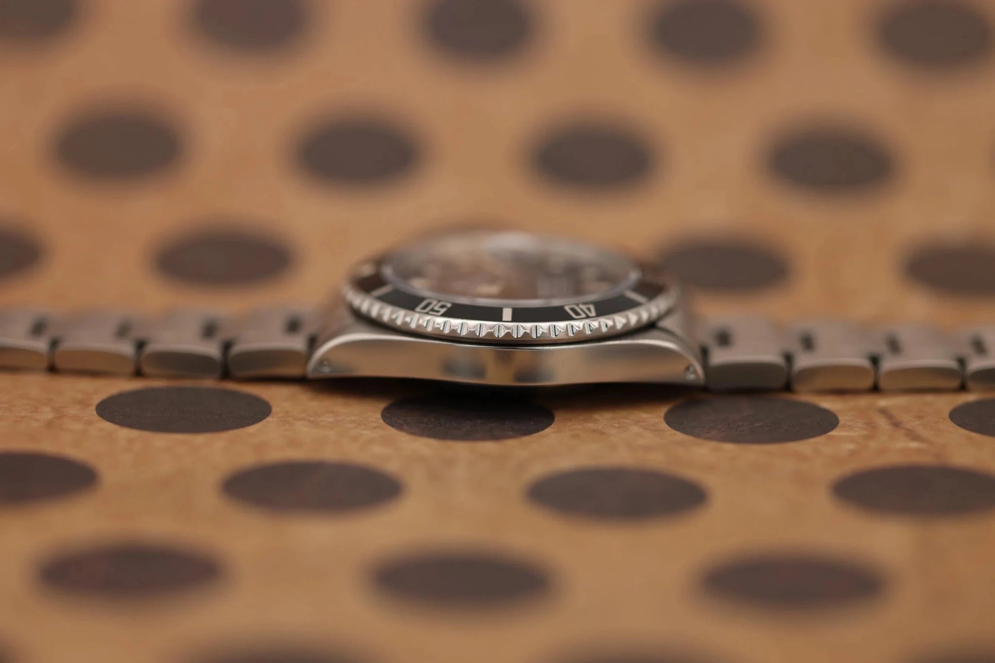 1991 Rolex Submariner Ref. 16610 | Creamy Patina | Box and Papers - Sierra Time Co