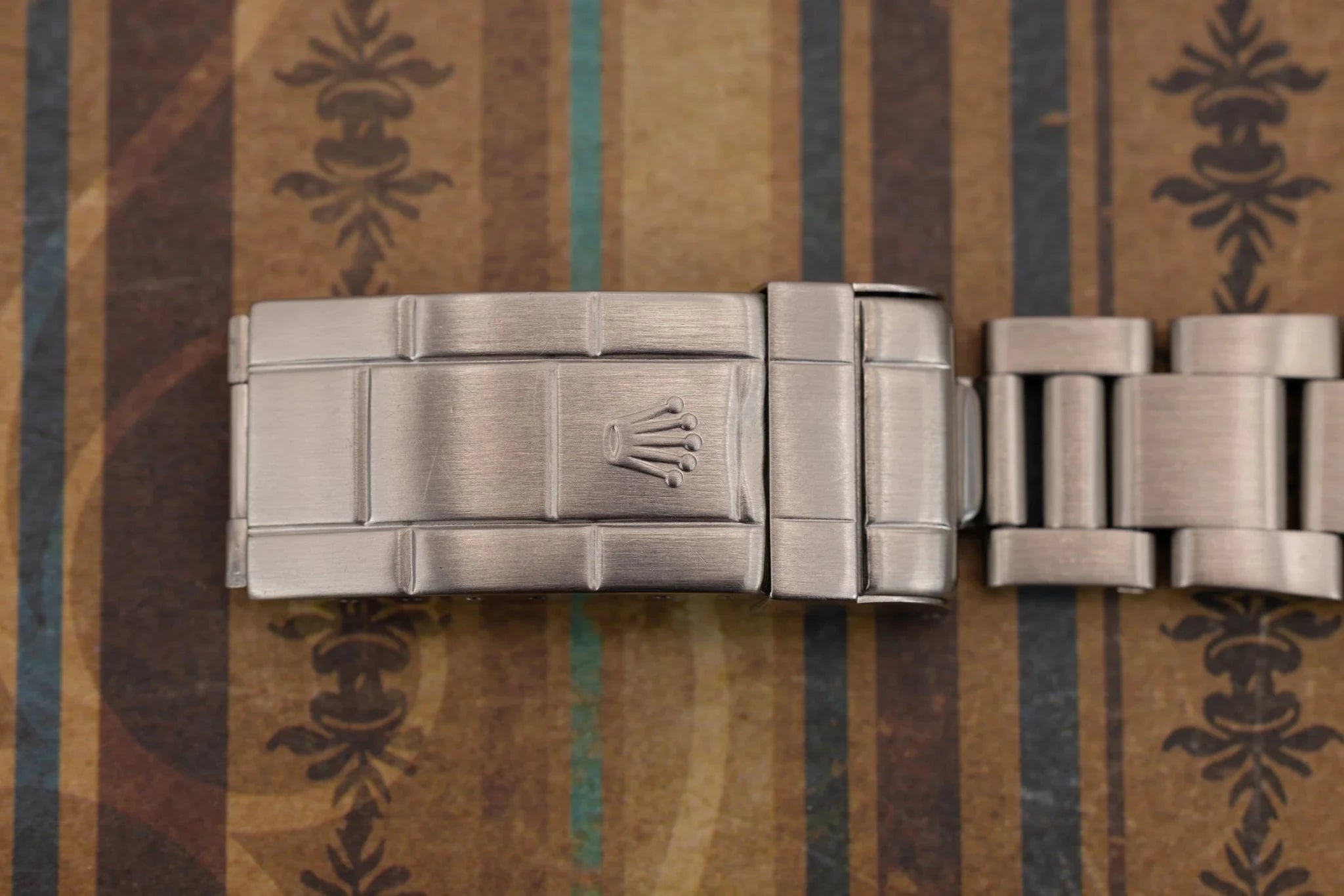 1991 Rolex Submariner Ref. 16610 | Tritium Dial | Box and Papers - Sierra Time Co