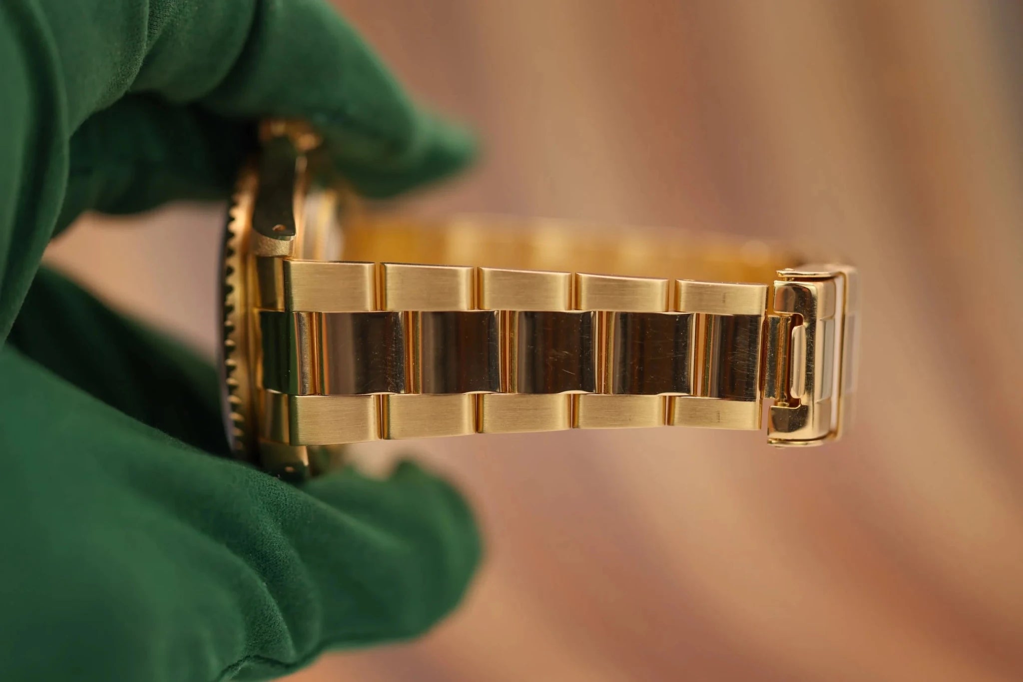 1991 Rolex Submariner Ref. 16618 | 18K YG | Serti Dial - Sierra Time Co