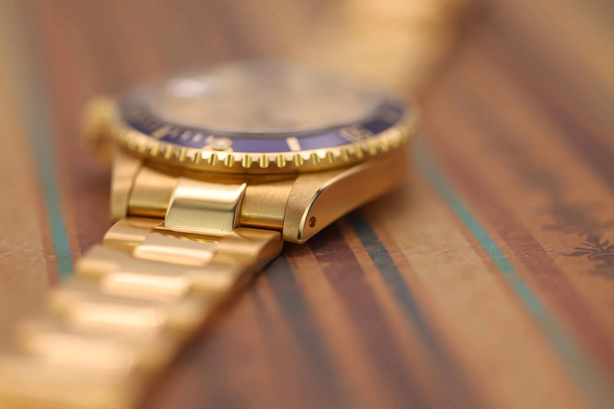 1991 Rolex Submariner Ref. 16618 | 18K YG | Serti Dial - Sierra Time Co