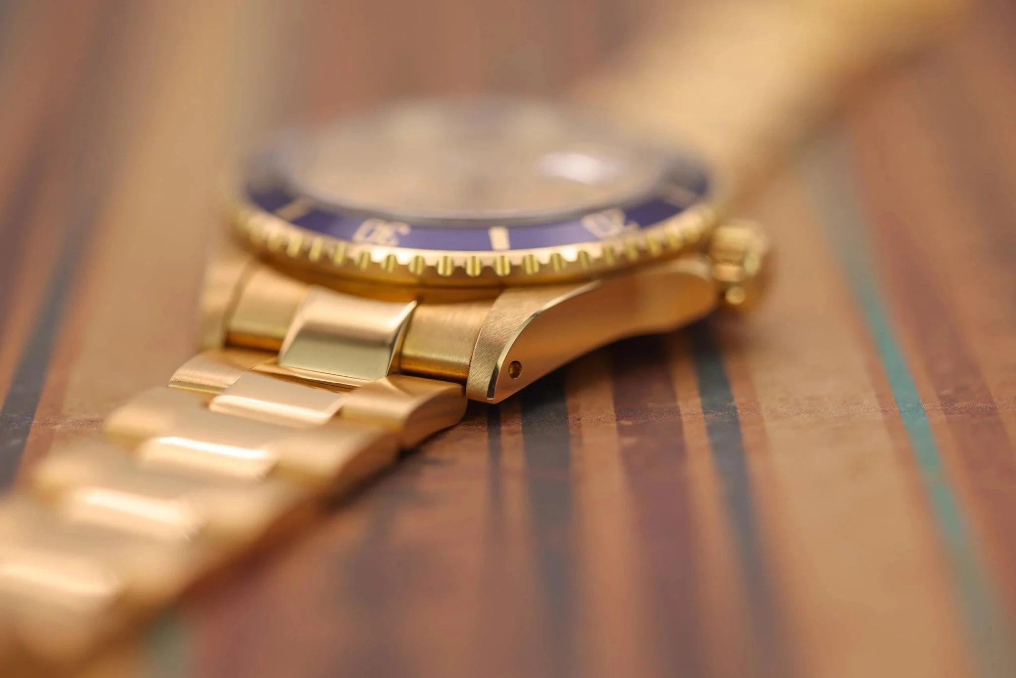 1991 Rolex Submariner Ref. 16618 | 18K YG | Serti Dial - Sierra Time Co