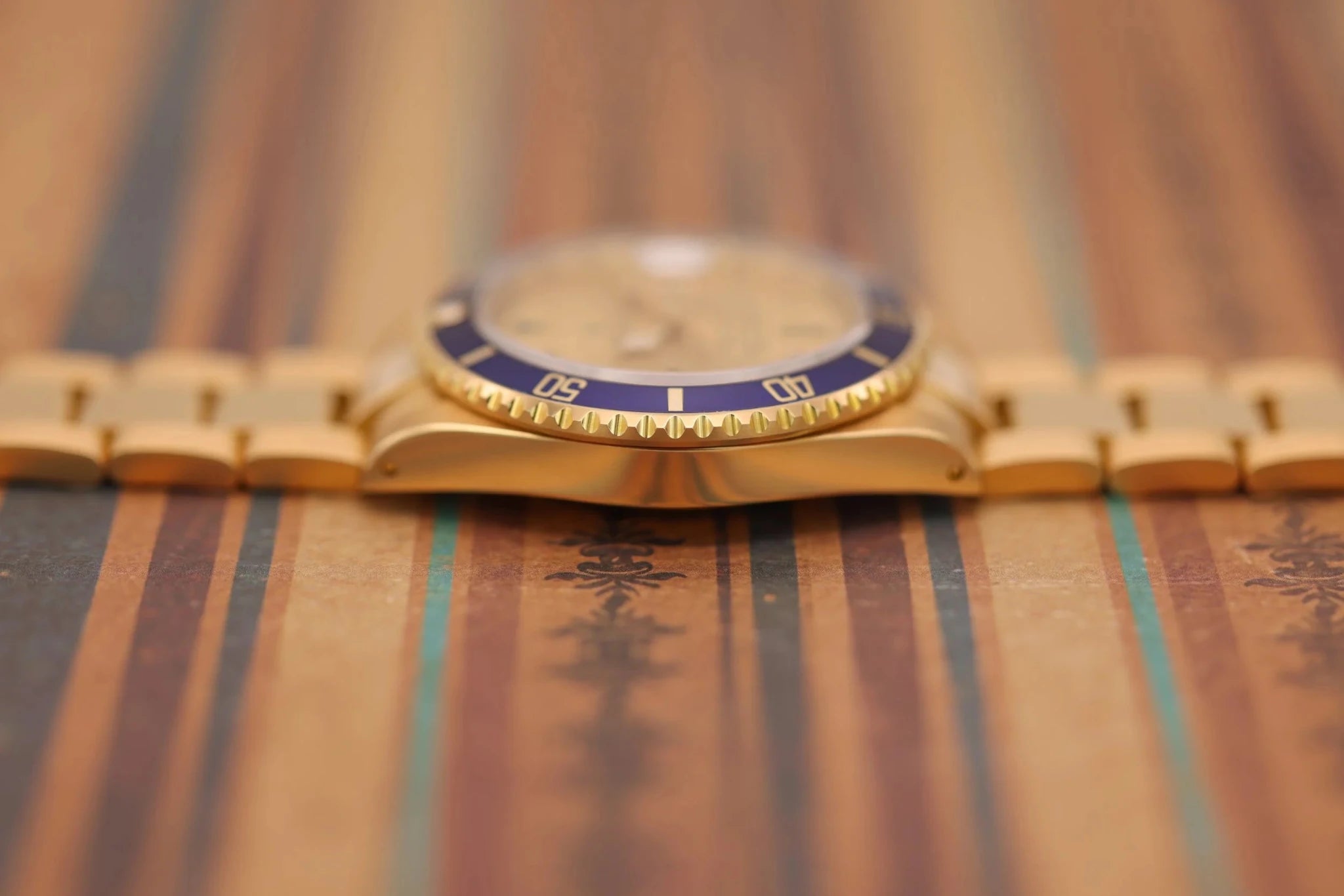 1991 Rolex Submariner Ref. 16618 | 18K YG | Serti Dial - Sierra Time Co