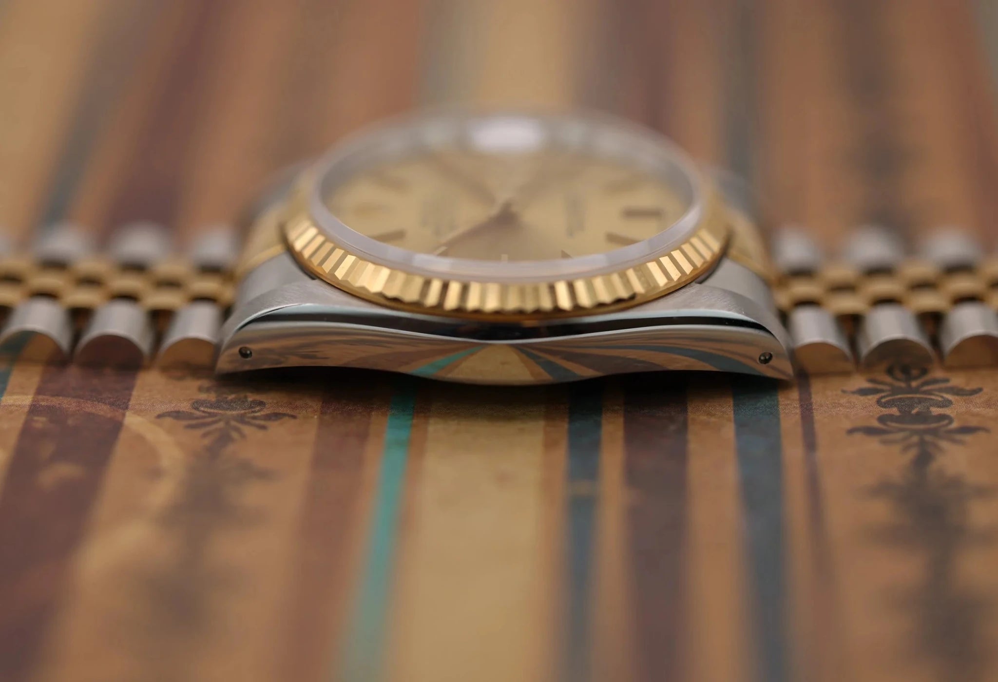 1993 Rolex Datejust Ref. 16233 | Champagne Dial - Sierra Time Co