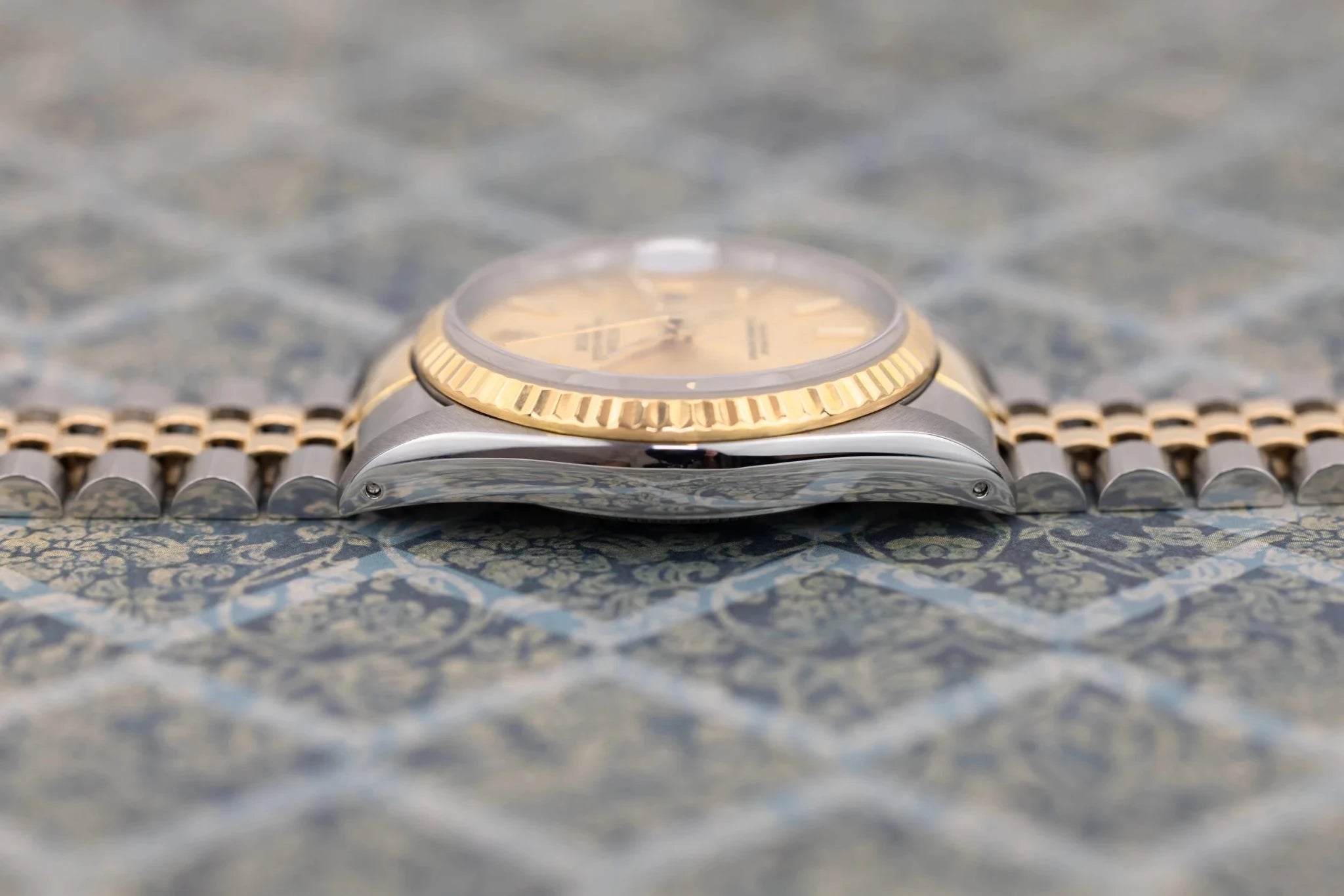 1993 Rolex Datejust Ref. 16233 | Champagne Dial | Box and Papers - Sierra Time Co