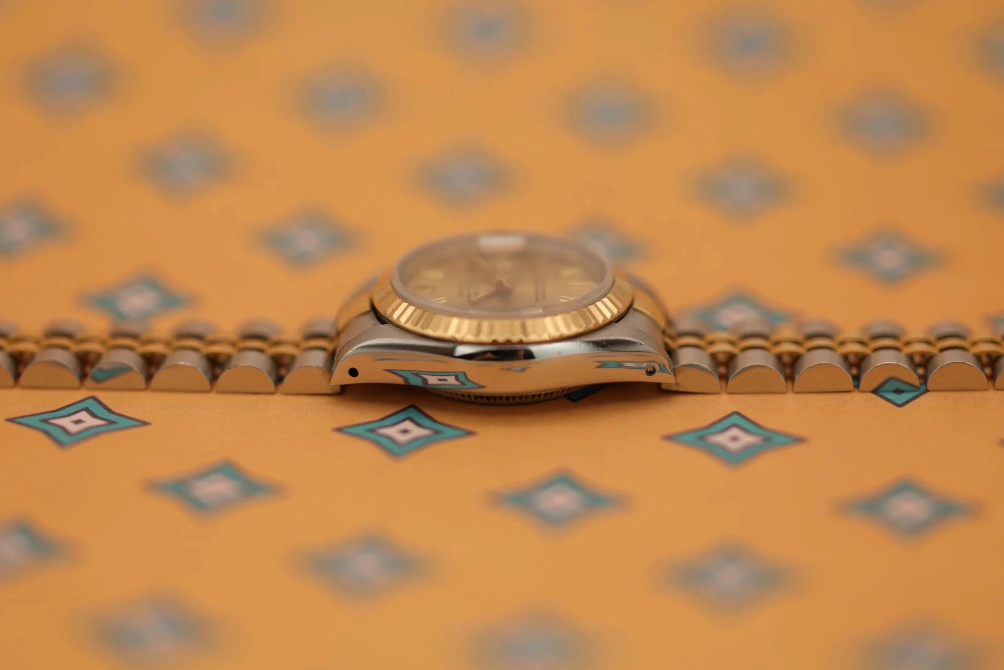 1993 Rolex Ladies Datejust Ref. 69173 | Champagne Dial | Full Set - Sierra Time Co