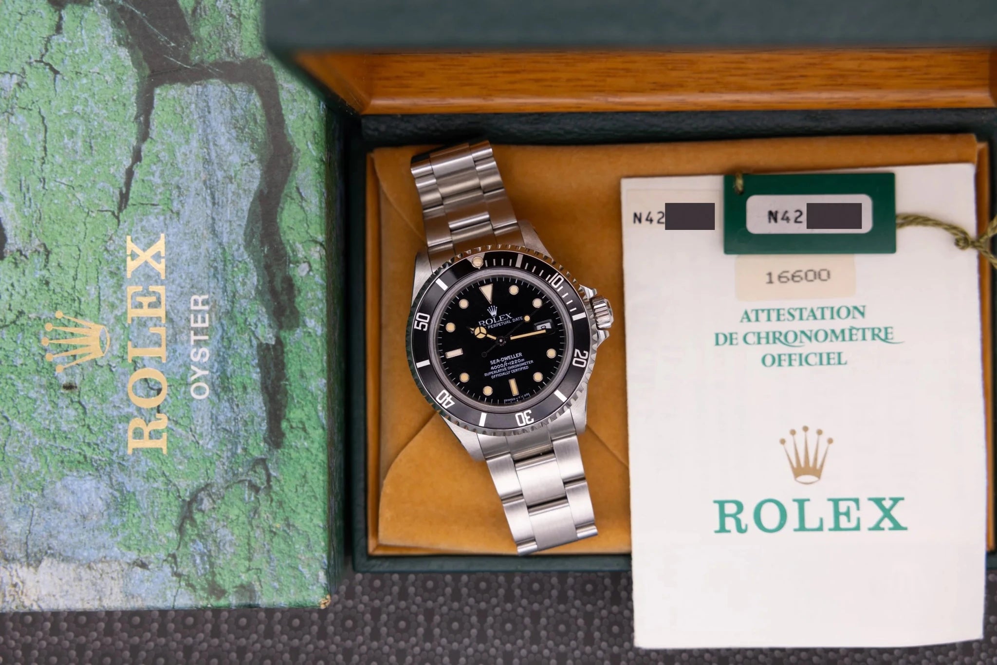 1993 Rolex Sea-Dweller Ref. 16600 | Vibrant Tritium | Box and Papers - Sierra Time Co